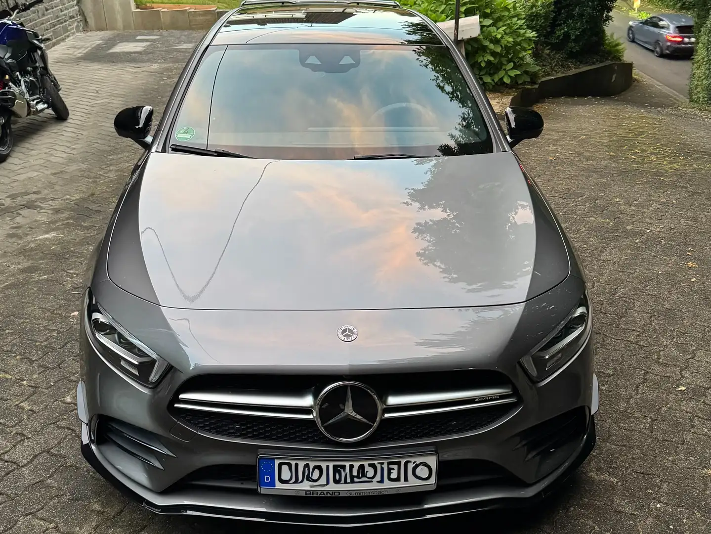 Mercedes-Benz A 35 AMG A 35 AMG 4Matic (177.051) Grau - 2