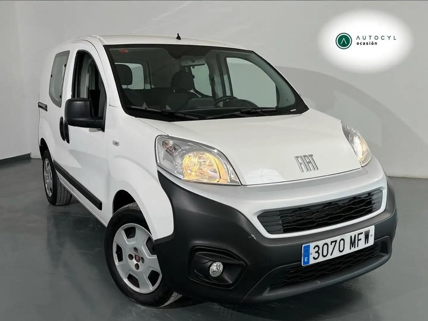Fiat Fiorino Monospace 1.3 JTD Multijet Wit - 1