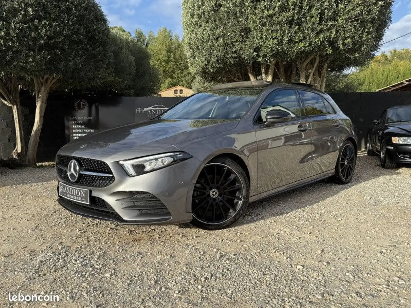 Mercedes-Benz A 180 Mercedes 180 136CH AMG LINE 7G-DCT Gris - 1