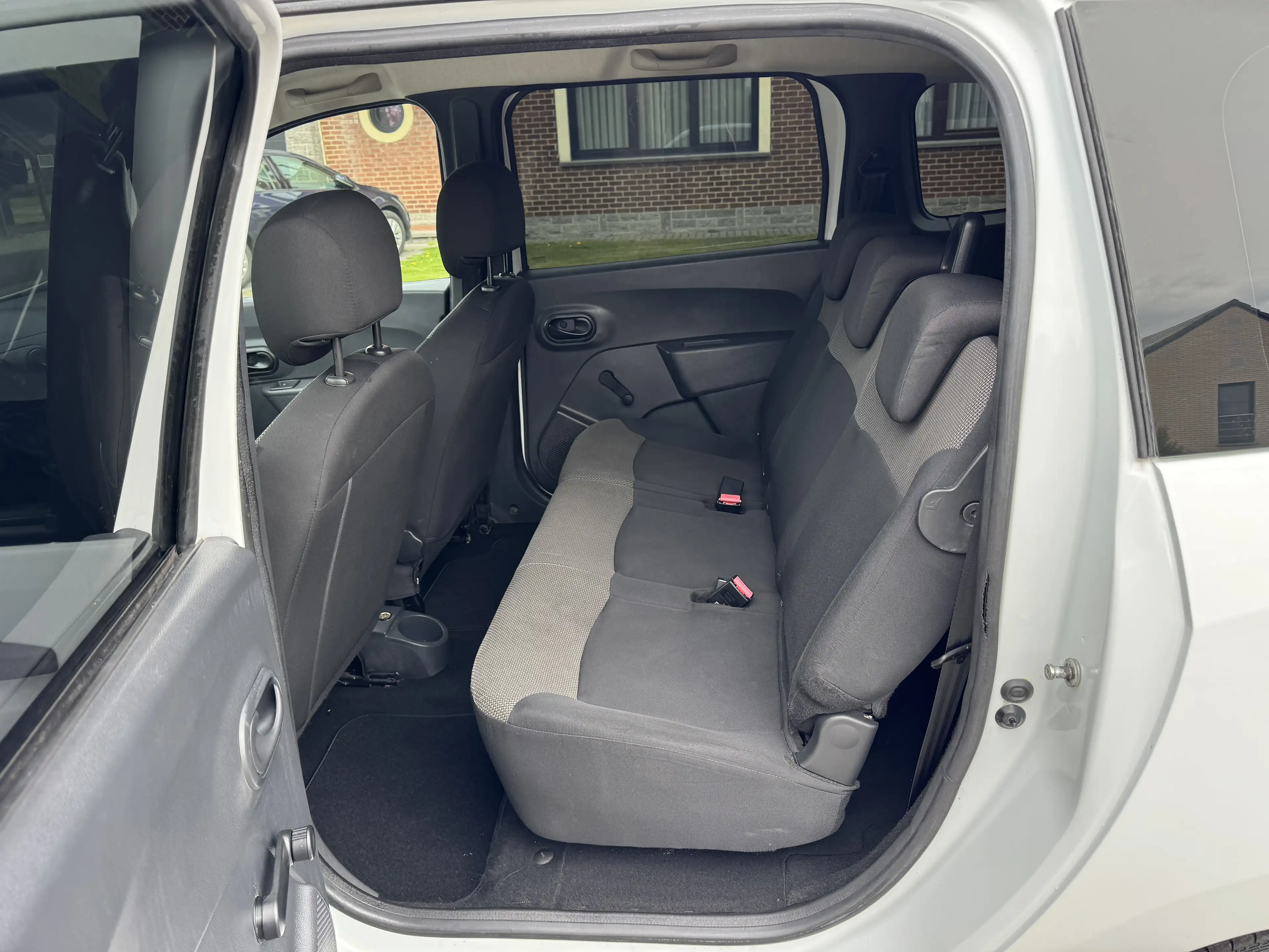 Dacia Lodgy Lodgy 1.5 Blue dCi Comfort 7pl.NAVI/CLIM/GARANTIE — photo 14