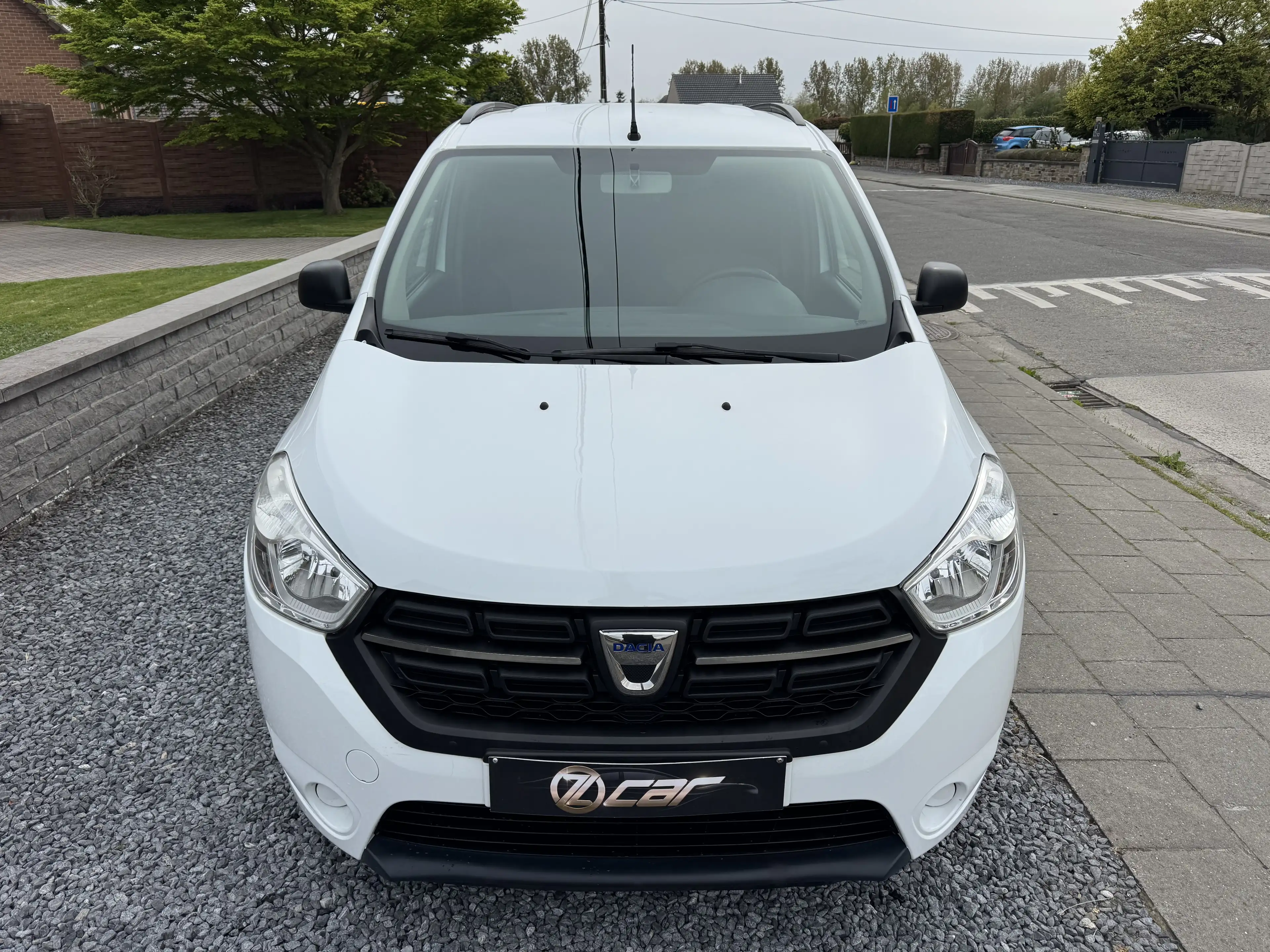 Dacia Lodgy Lodgy 1.5 Blue dCi Comfort 7pl.NAVI/CLIM/GARANTIE — photo 3
