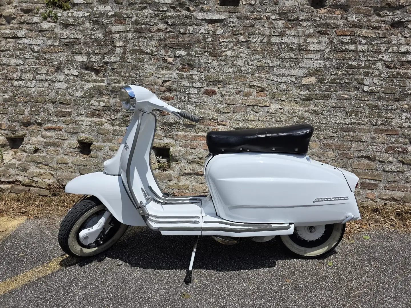 Lambretta Li 125 Terza serie (1963) Білий - 1