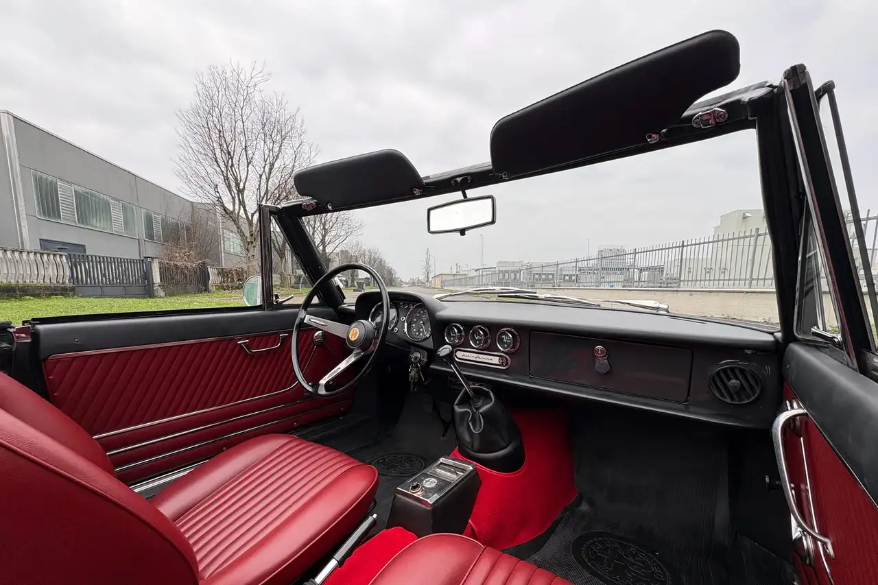 Alfa Romeo Spider 1750 Veloce 1ª Serie America, foto 7