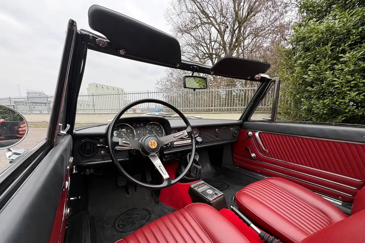 Alfa Romeo Spider 1750 Veloce 1ª Serie America, foto 6