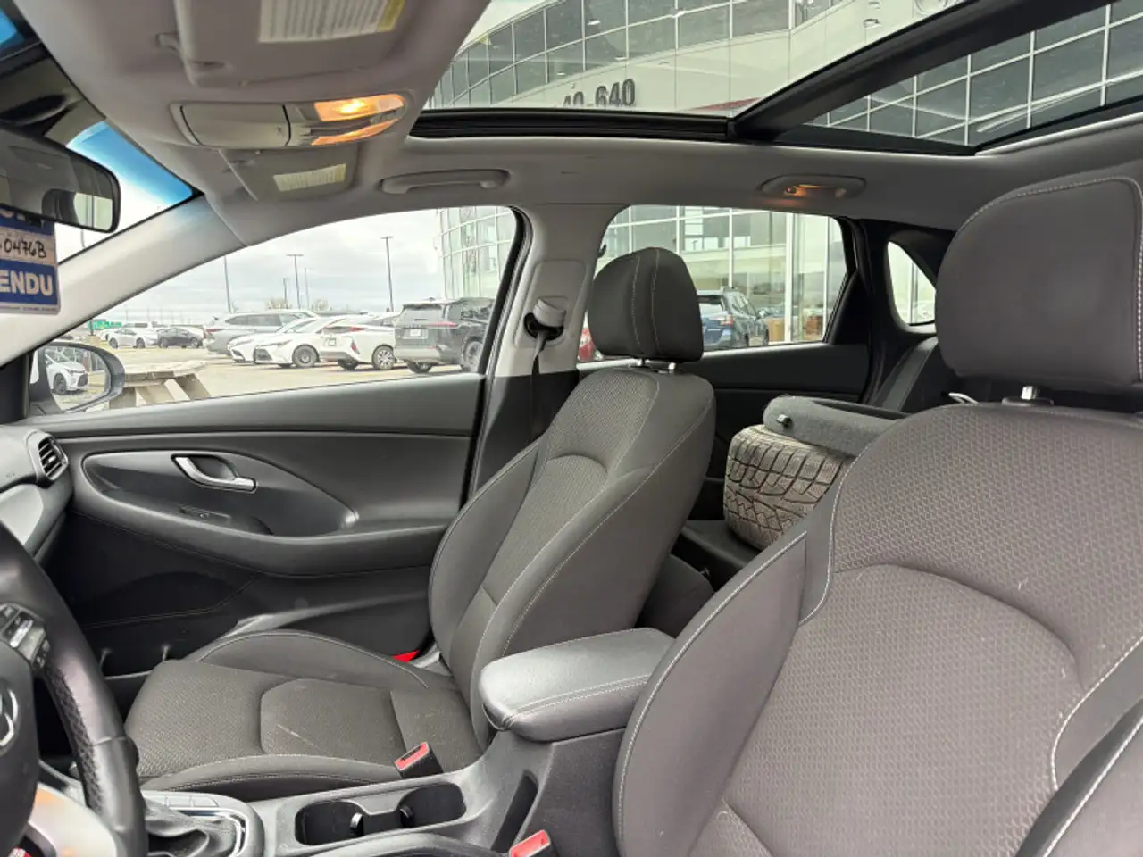 Hyundai ELANTRA снимка Hyundai ELANTRA