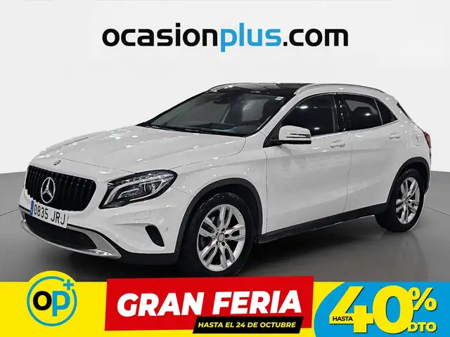 Mercedes-Benz GLA 200 200d Urban 7G-DCT