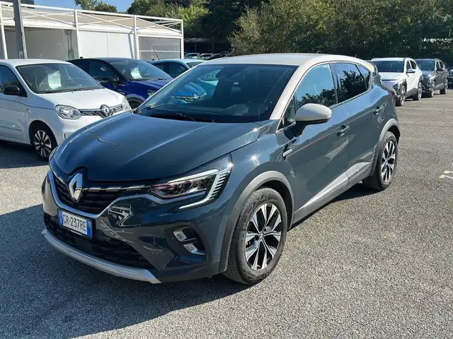 Renault Captur II 2019 1.6 E-Tech full hybrid Techno 145cv auto