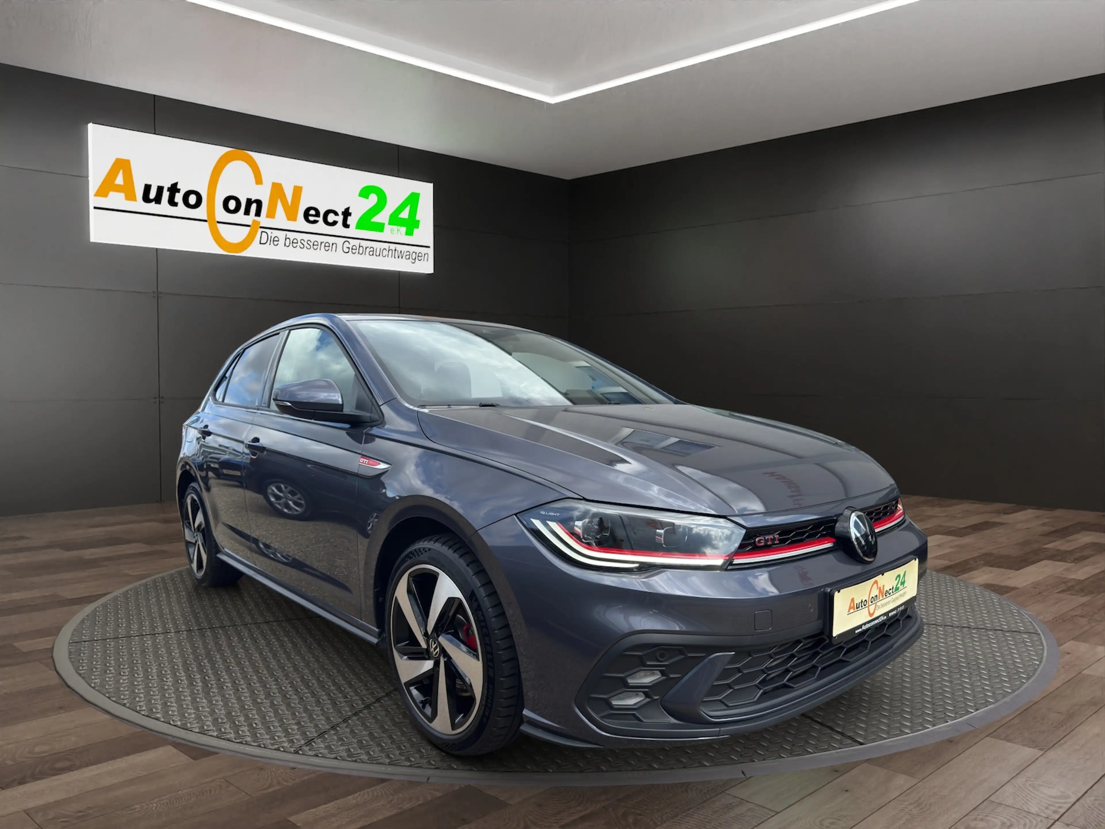 Volkswagen Polo GTI *Matrix-LED/ACC/SHZG/PDC/Navi-App* — photo 9