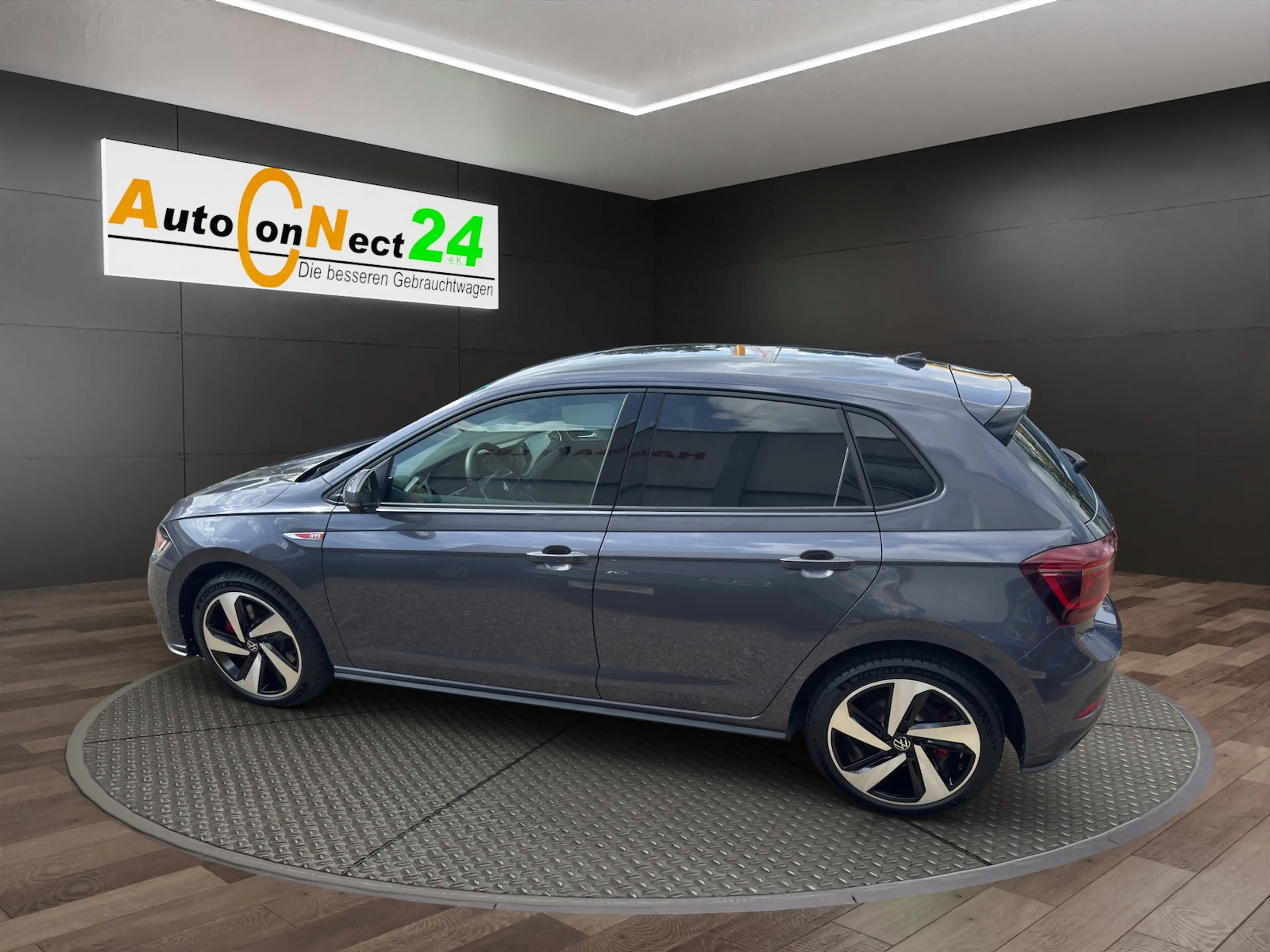 Volkswagen Polo GTI *Matrix-LED/ACC/SHZG/PDC/Navi-App* — photo 4