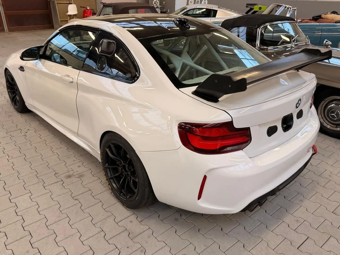 BMW M2 M 2 CS Cup Fahrzeug Motorsport Weiß - 2