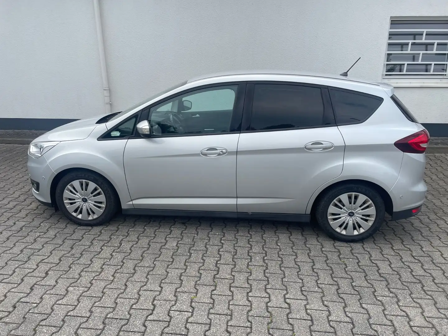 Ford C-Max 1.0 EcoBoost Cool & Connect Серебристый - 2