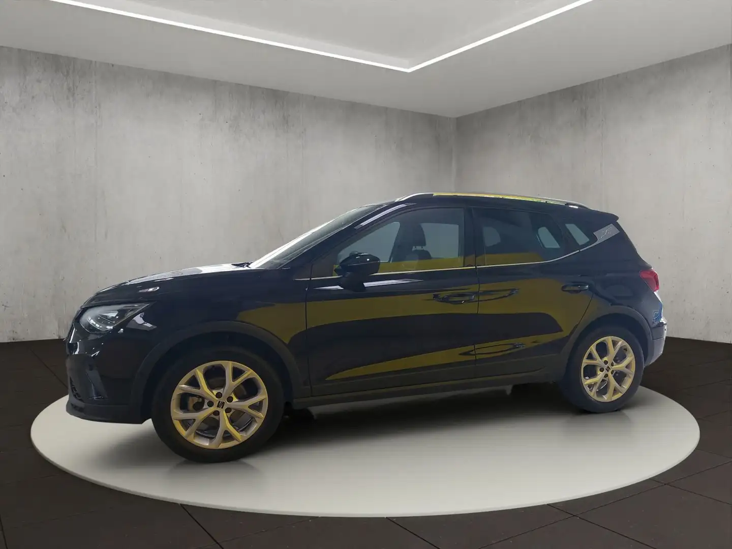 SEAT Arona FR Schwarz - 2