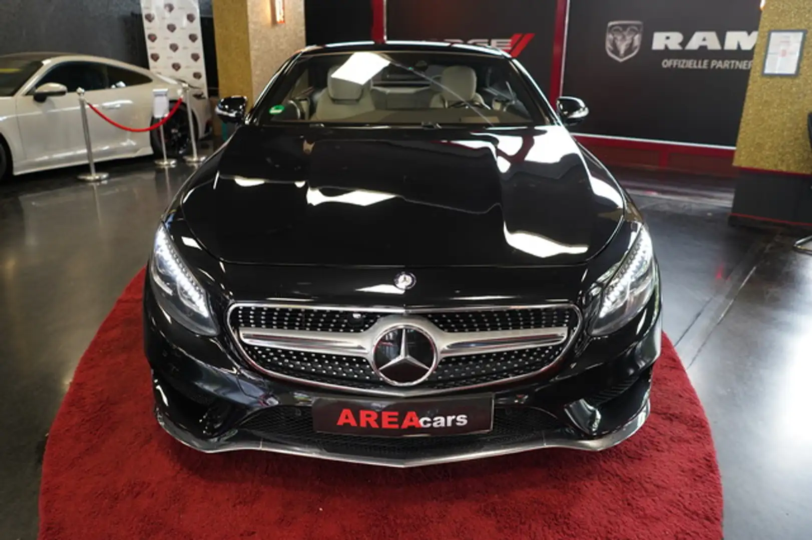 Mercedes-Benz S 500 4-Matic Nero - 2