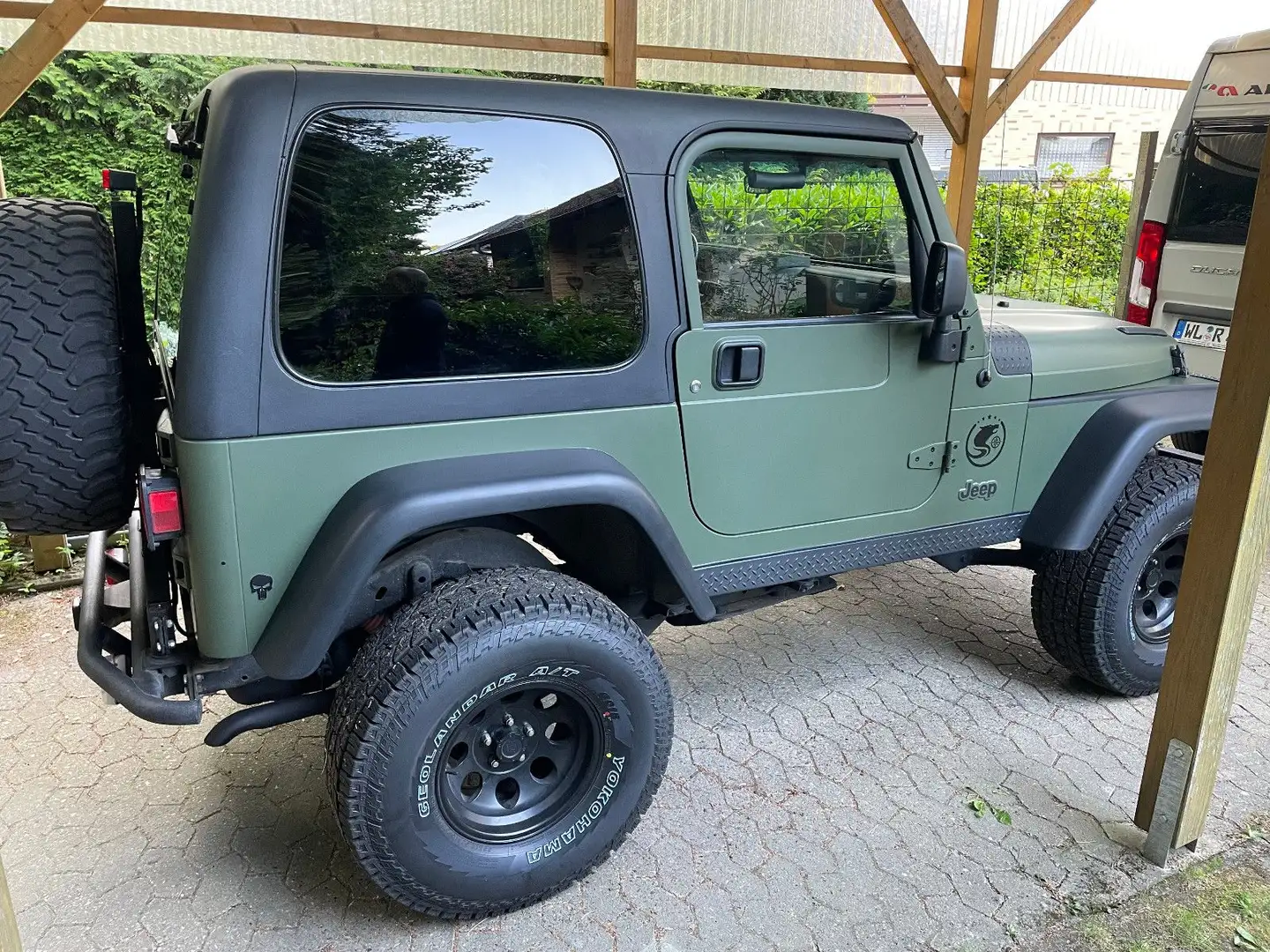 Jeep Wrangler 4.0 höher breiter Grün - 1
