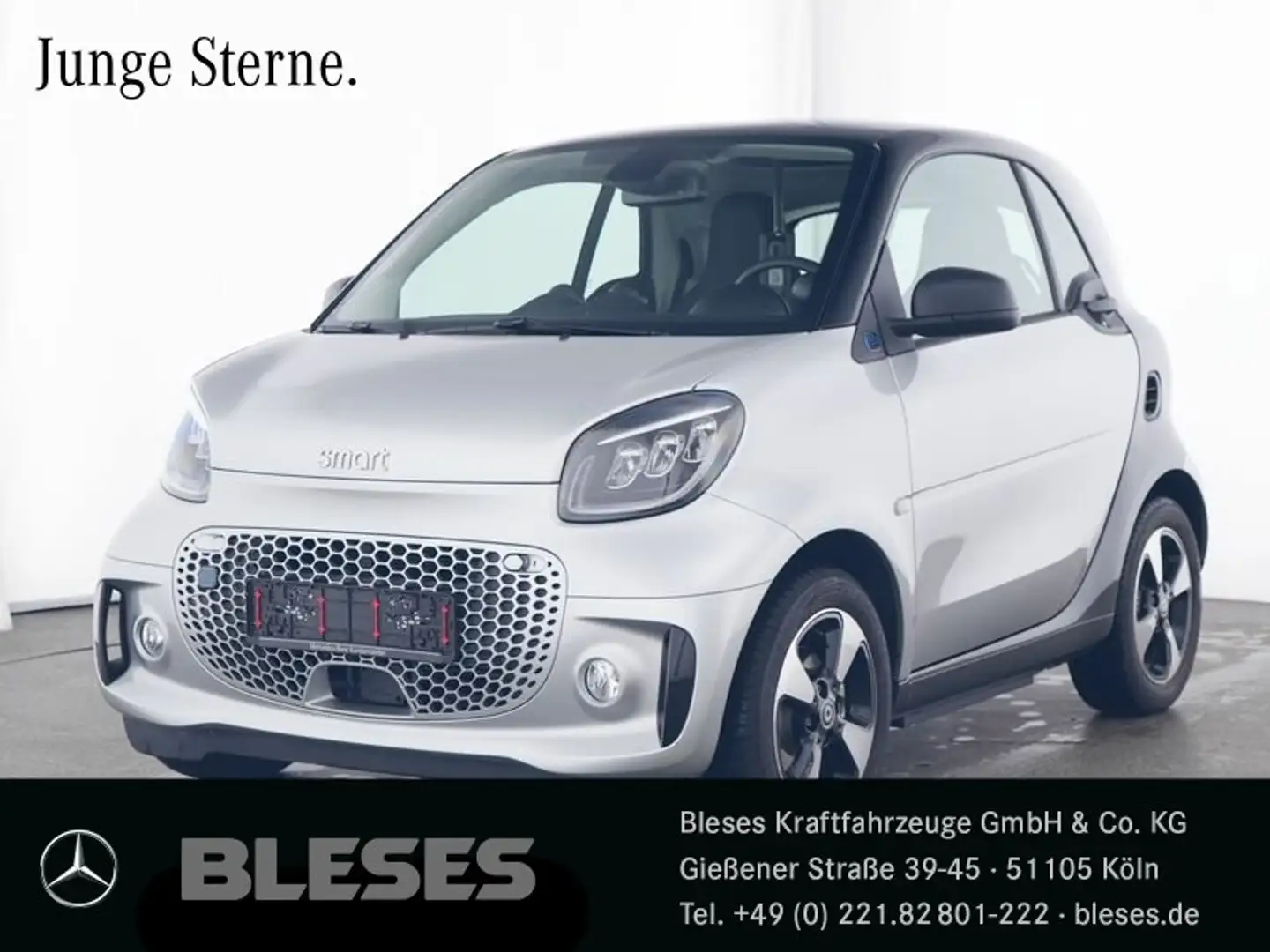 smart forTwo smart fortwo EQ Exclusive Plus+22kW+Pano+Kamera BC Silber - 1