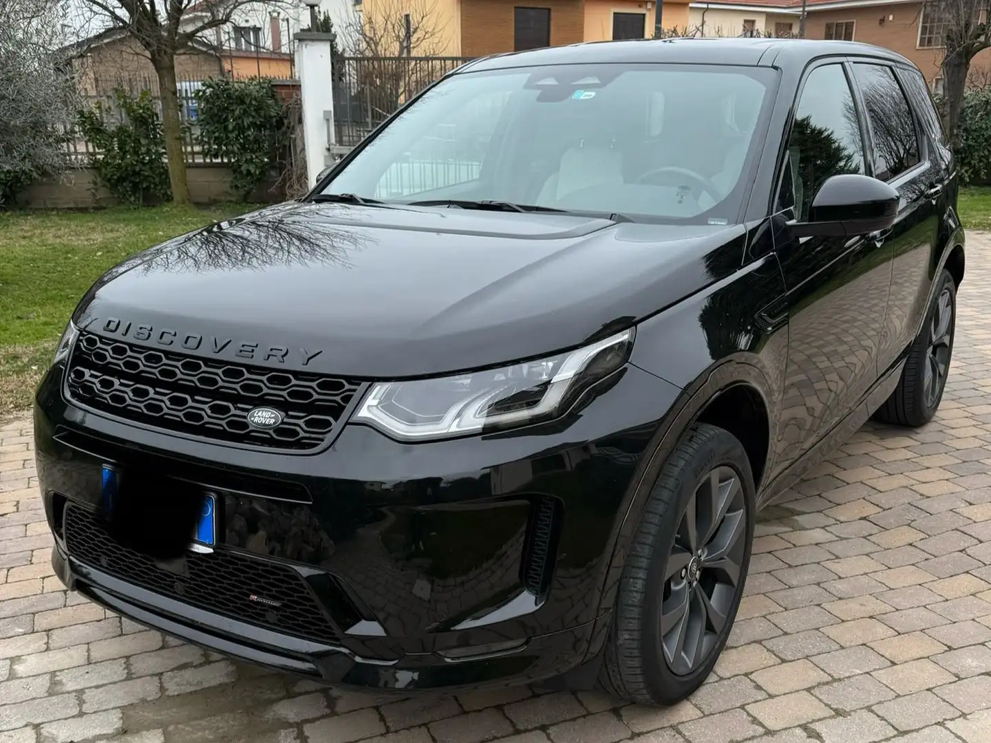 Land Rover Discovery Sport Discovery+Sport td4+mhev+R-Dynamic+HSE+163cv+auto Nero - 2