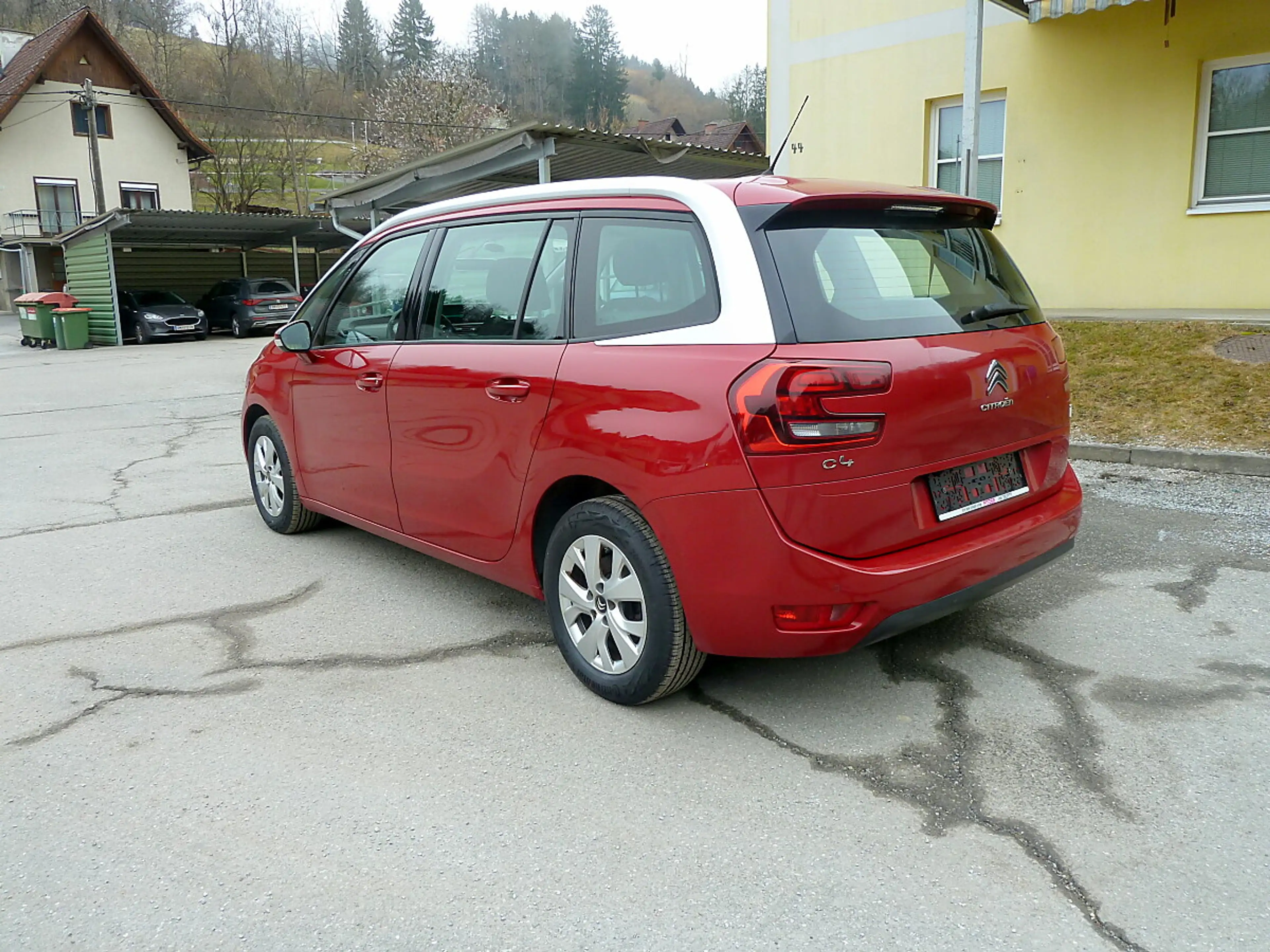 Citroen Grand C4 Picasso BlueHDi 120 S&S 6-Gang Intensive — photo 4