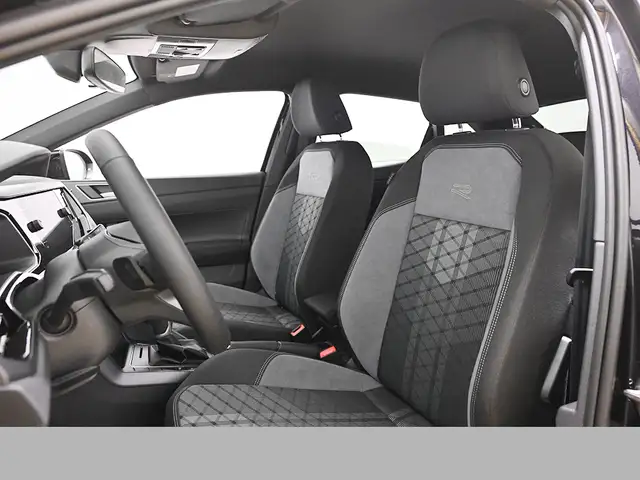 Volkswagen Taigo view 9