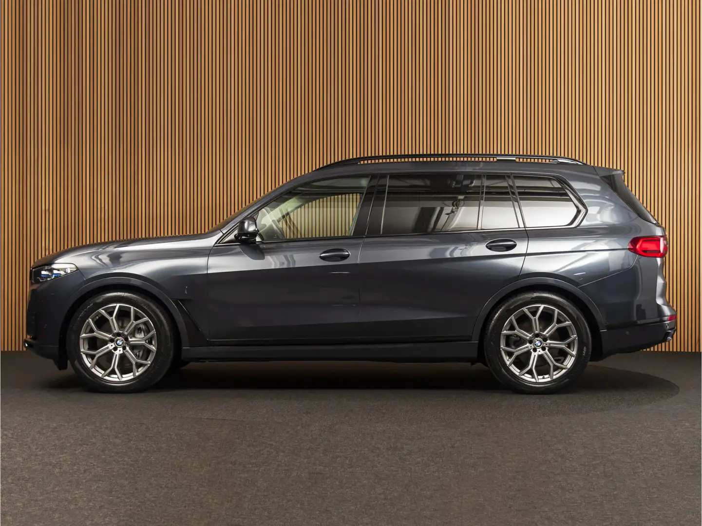 BMW X7 xDrive40i SKYLOUNGE | 7ZITS | H/K | HUD Grau - 2