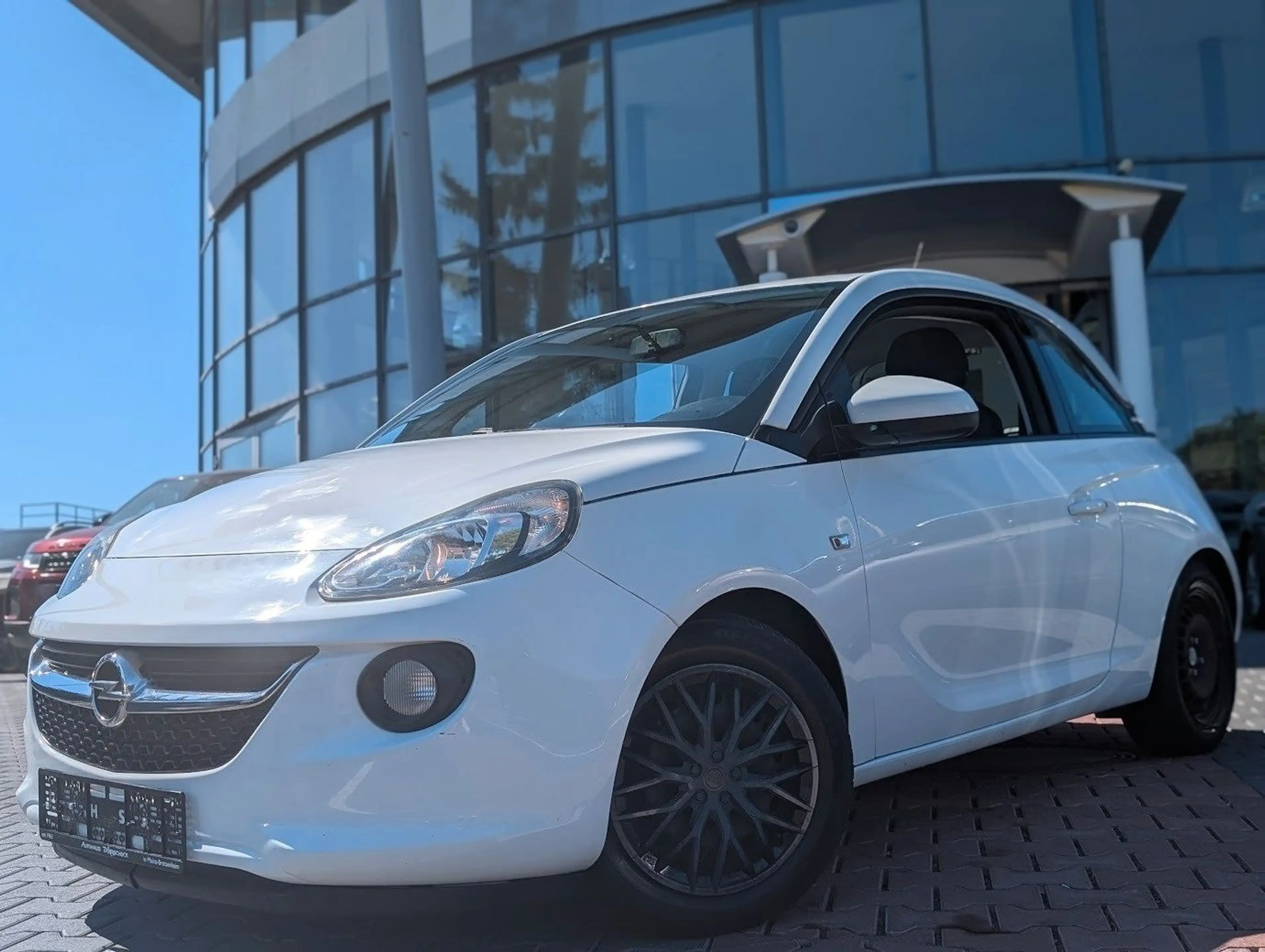 Opel Adam Adam 1.2 Essentia BT. USB. Berganfahrassist — photo 3