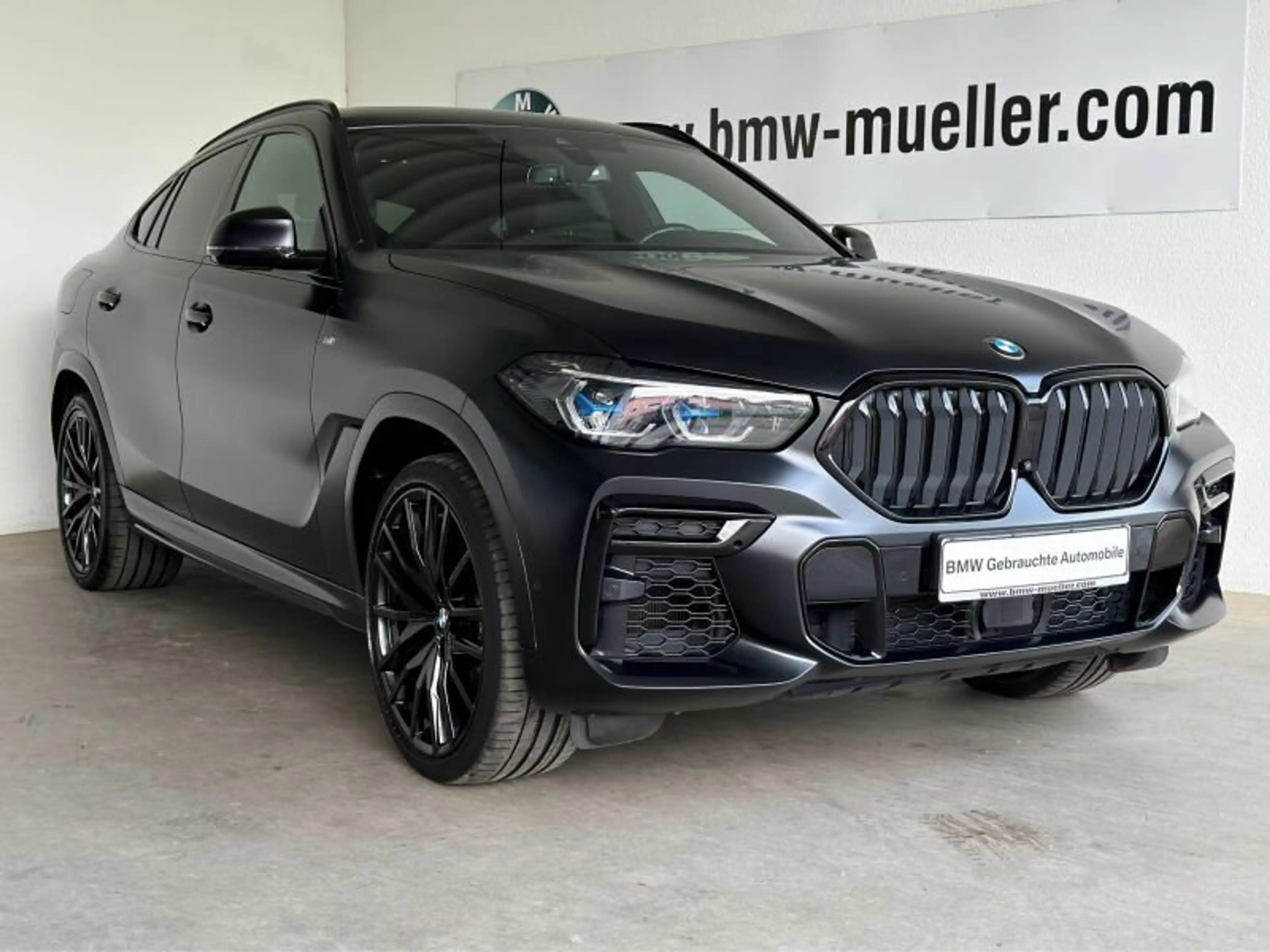 BMW X6 M 50i SHZ/LASER/INT/hk/HUD/360/PanSky/FondTV — photo 3