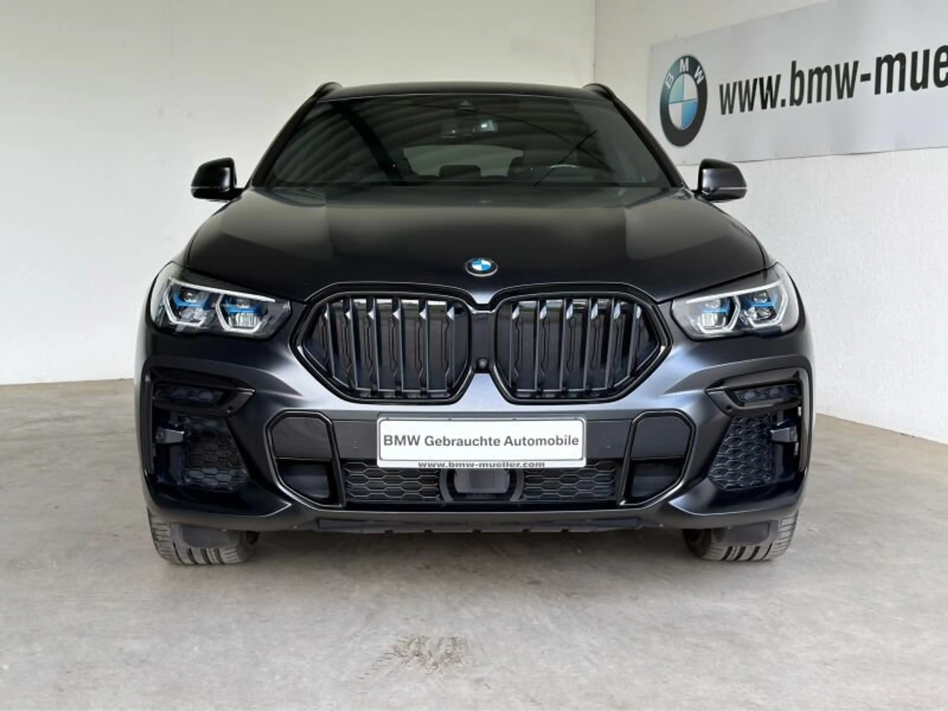 BMW X6 M 50i SHZ/LASER/INT/hk/HUD/360/PanSky/FondTV — photo 6