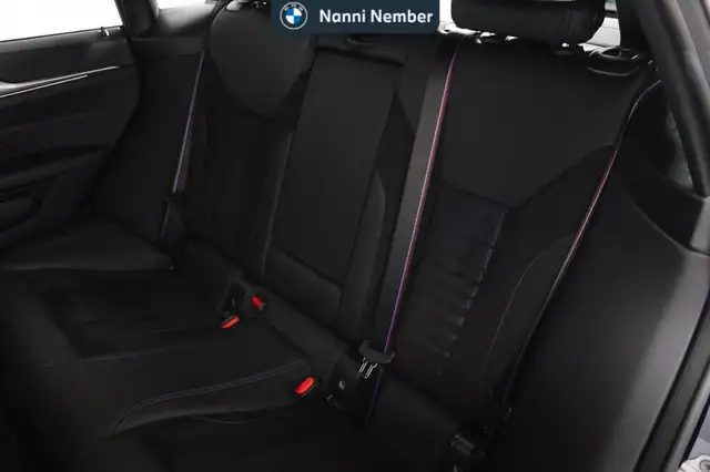 BMW 4 Series view 15