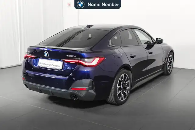 BMW 4 Series view 3