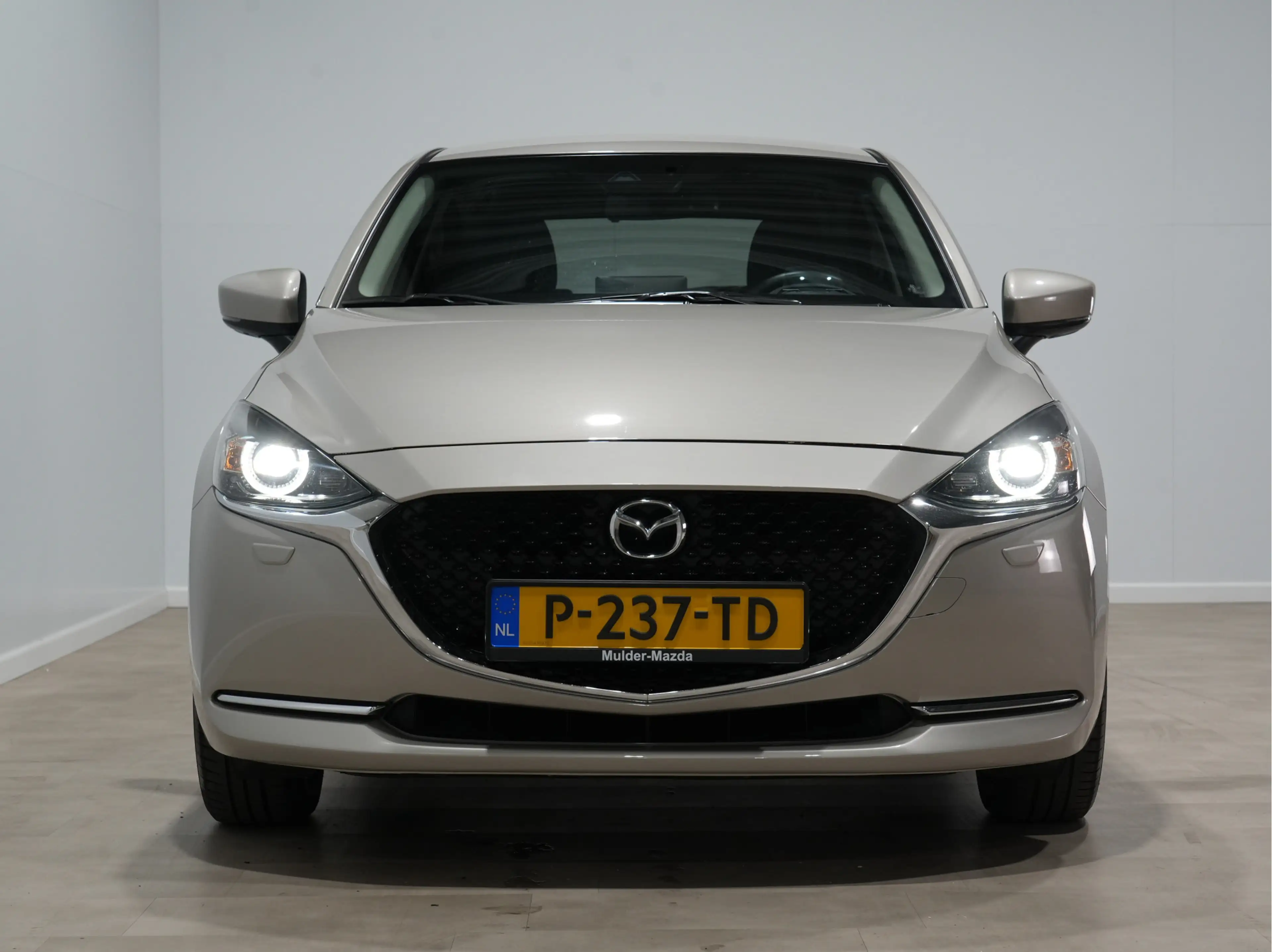 Mazda 2 1.5 Skyactiv-G Luxury Camera Apple Carplay stoel/s — photo 4