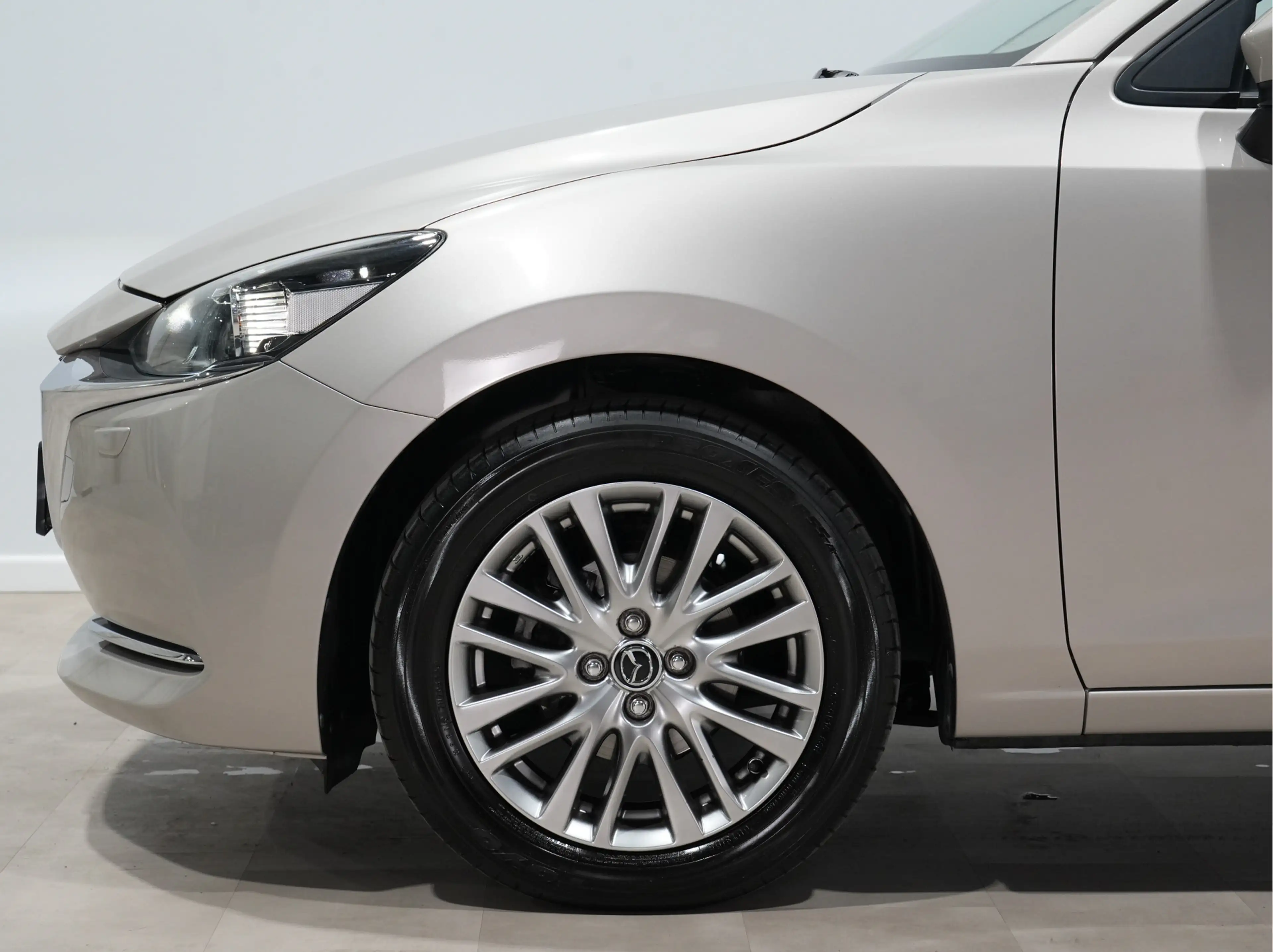 Mazda 2 1.5 Skyactiv-G Luxury Camera Apple Carplay stoel/s — photo 9