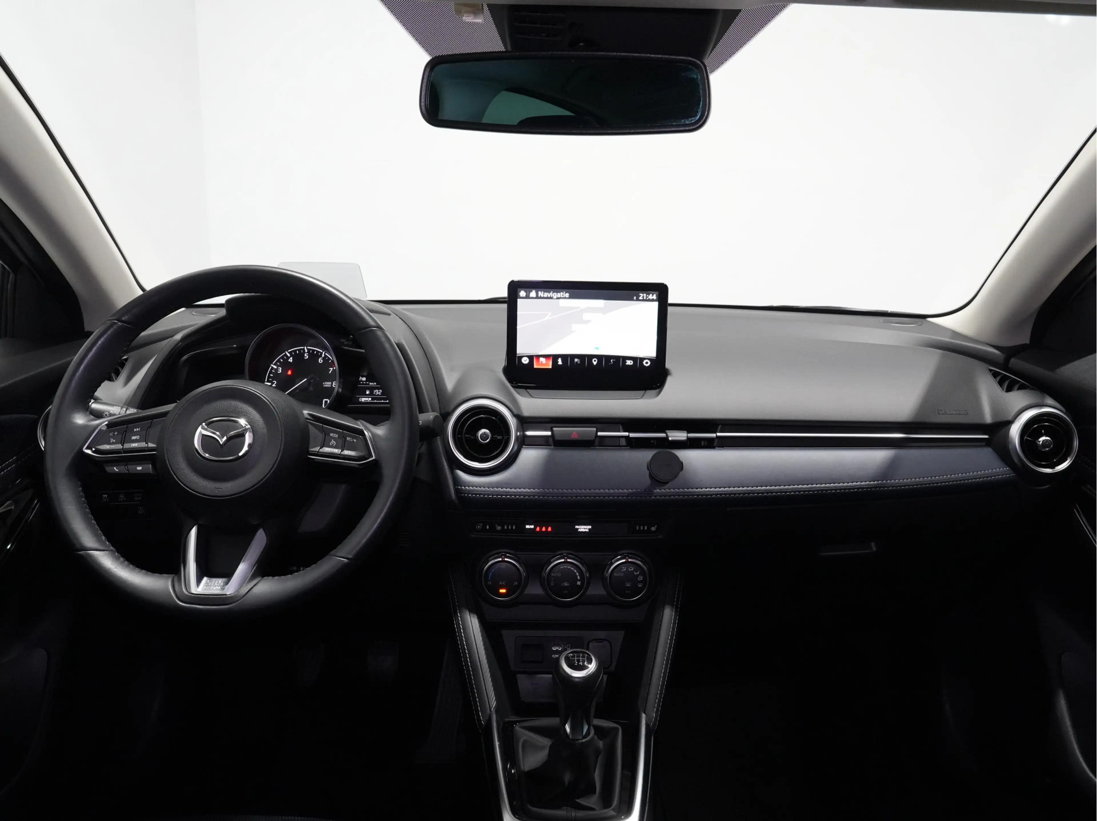 Mazda 2 1.5 Skyactiv-G Luxury Camera Apple Carplay stoel/s — photo 11