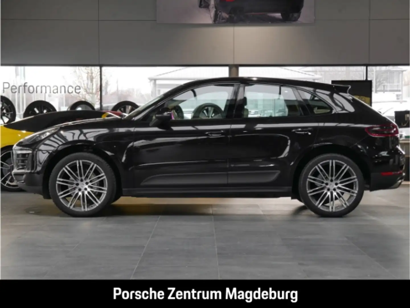Porsche Macan S Diesel*BOSE*PANO*PASM* Schwarz - 2