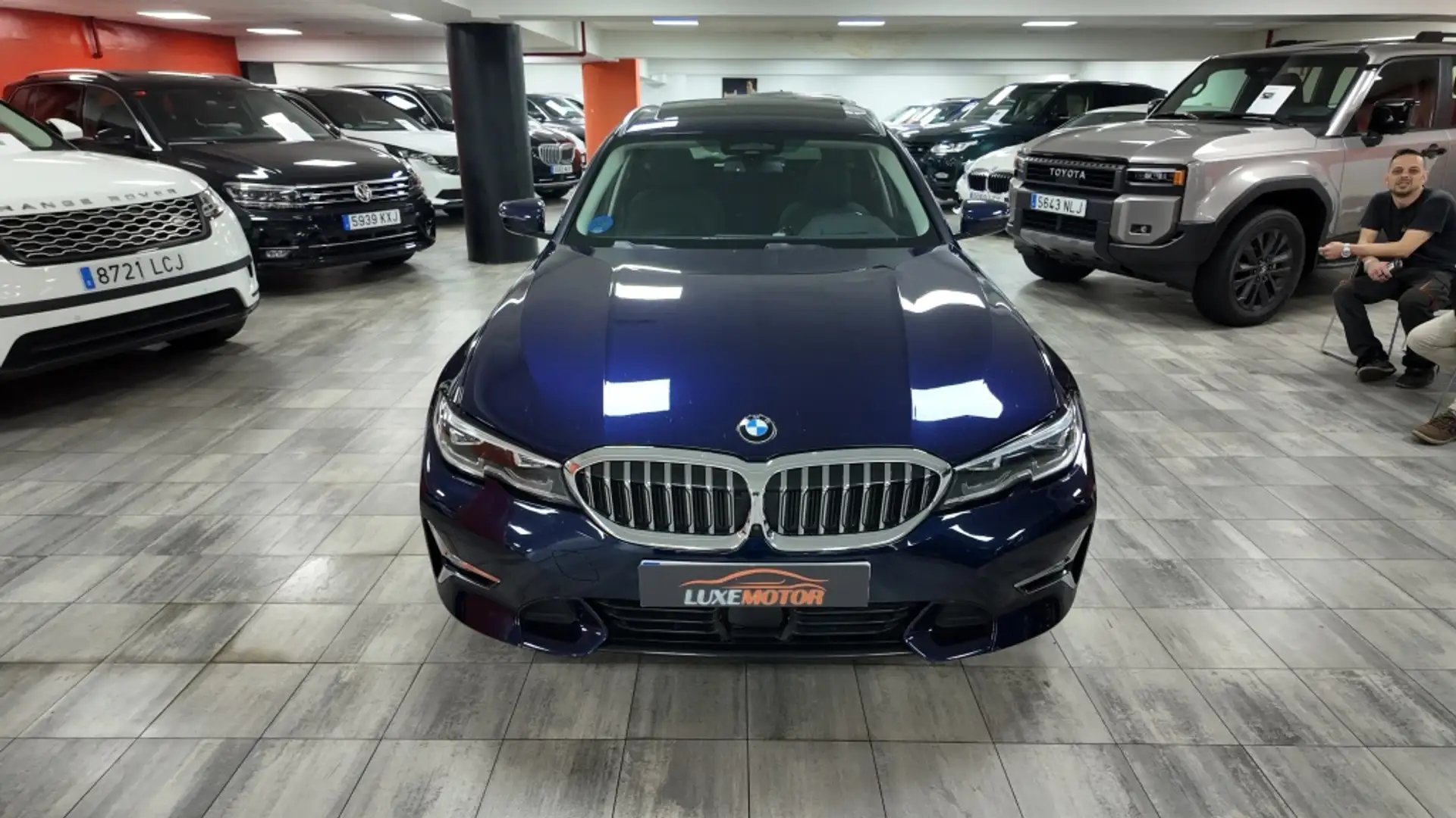 BMW 330 330e xDrive Touring Azul - 2