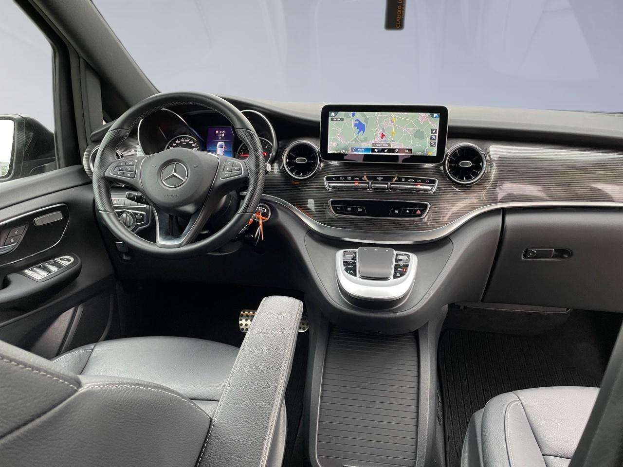 Mercedes-Benz V 250