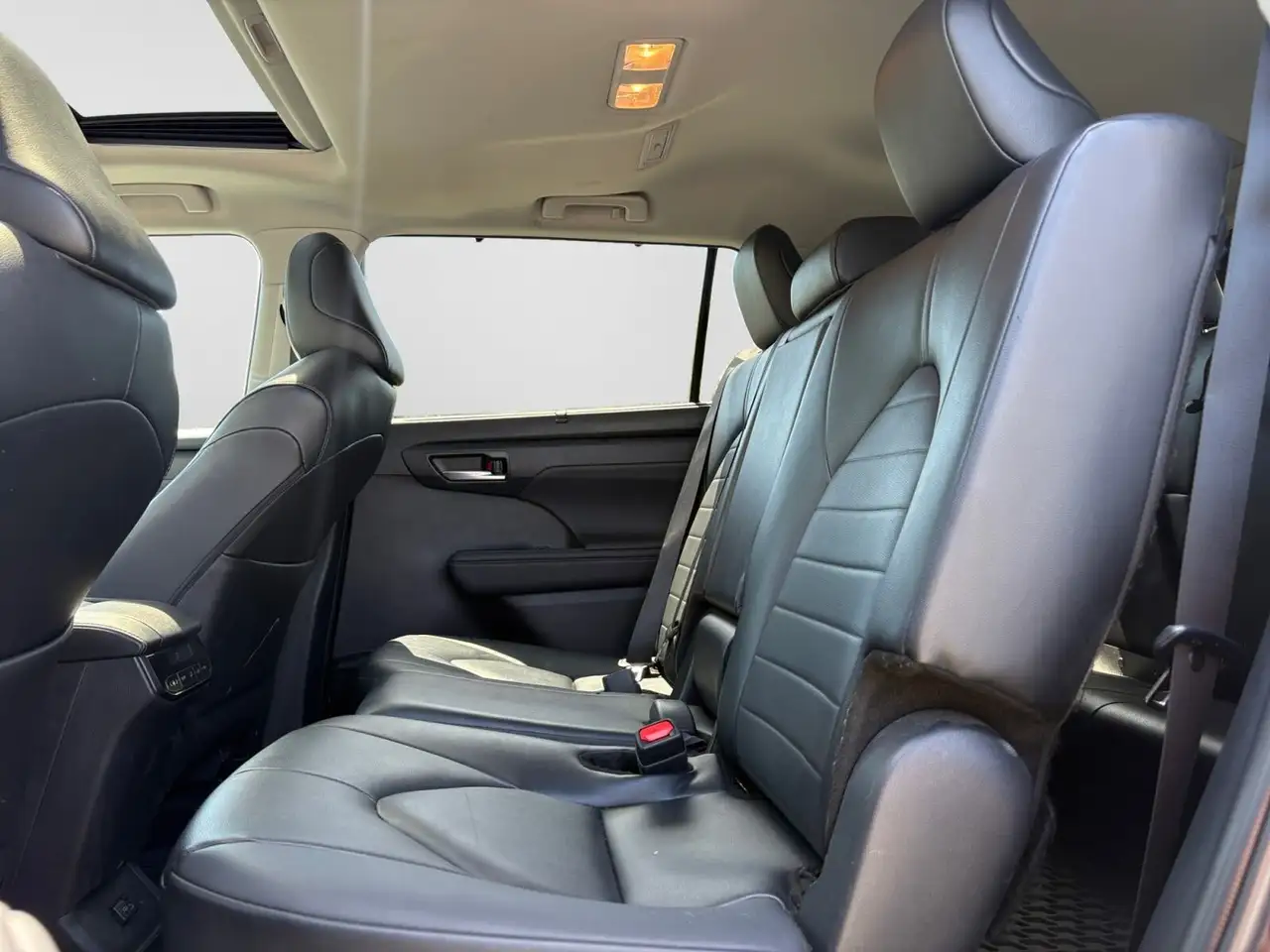 Toyota Highlander photo Toyota Highlander