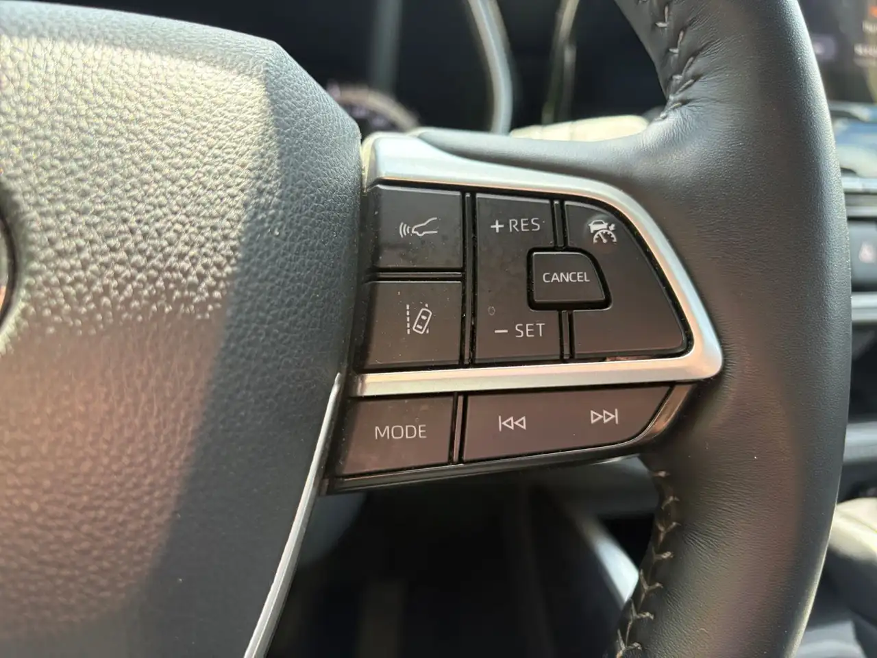 Toyota Highlander photo Toyota Highlander