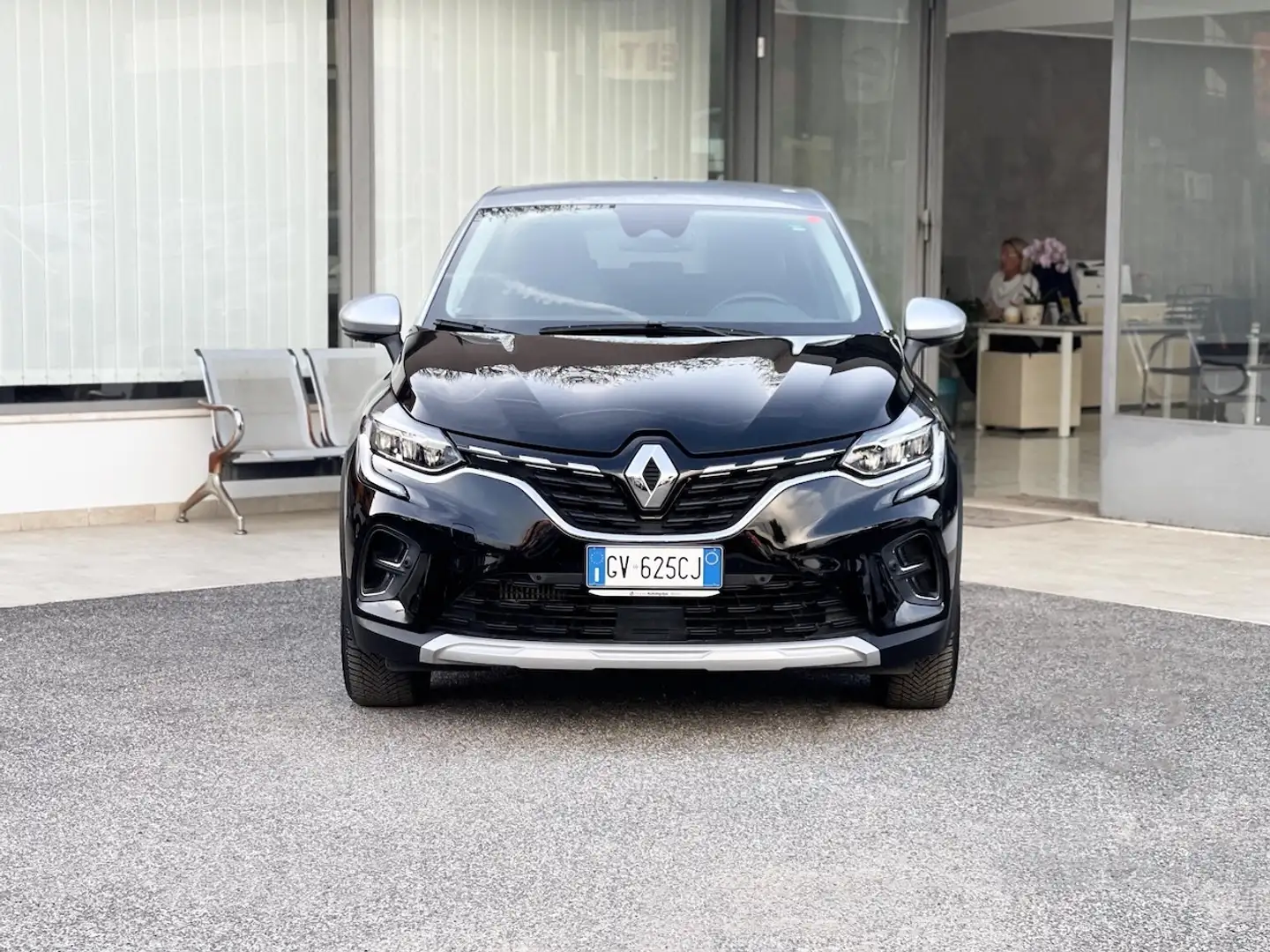 Renault Captur 1.0 Benzina 90CV E6 Neo. - 2024 Schwarz - 2
