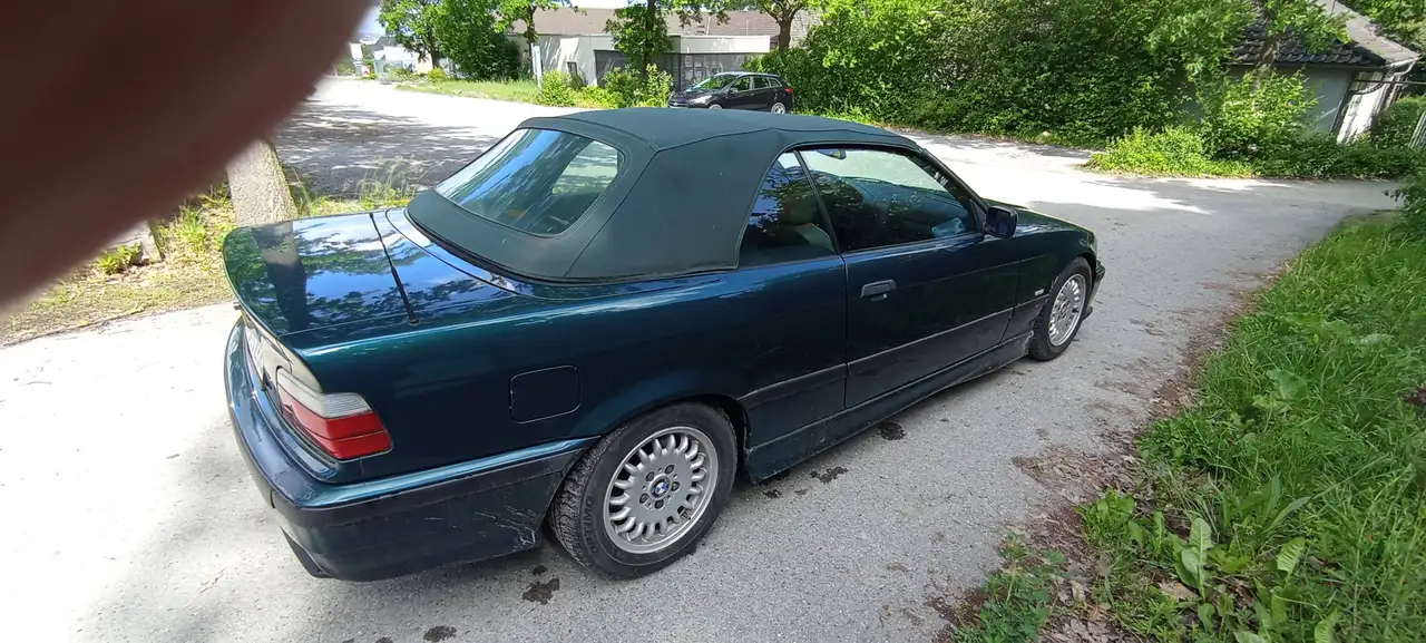 BMW 318i, foto 4