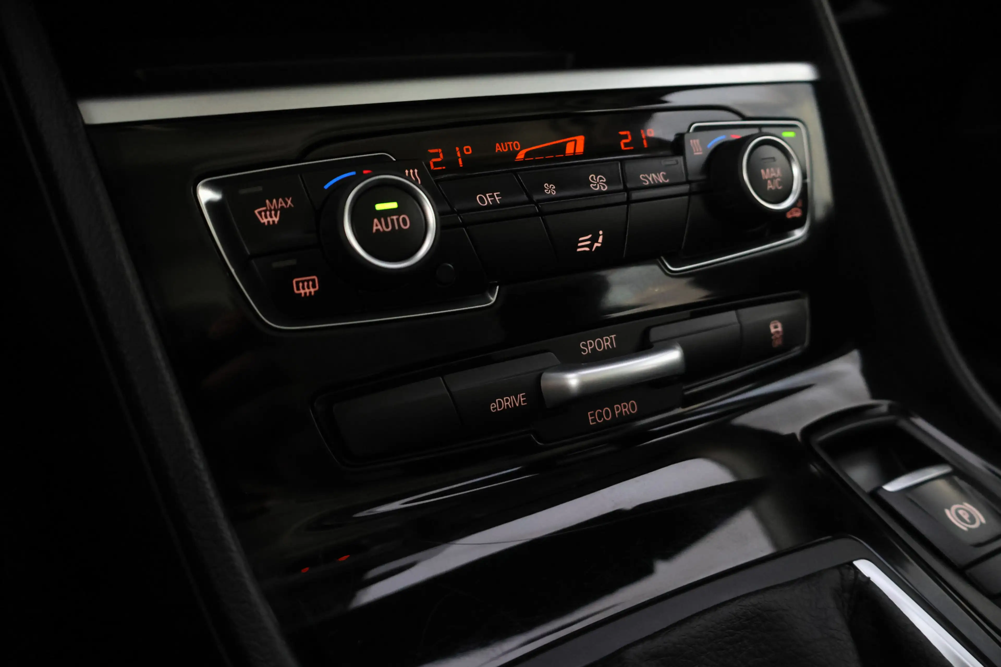 BMW 225 2-serie Active Tourer 225xe iPerformance Executive — photo 16