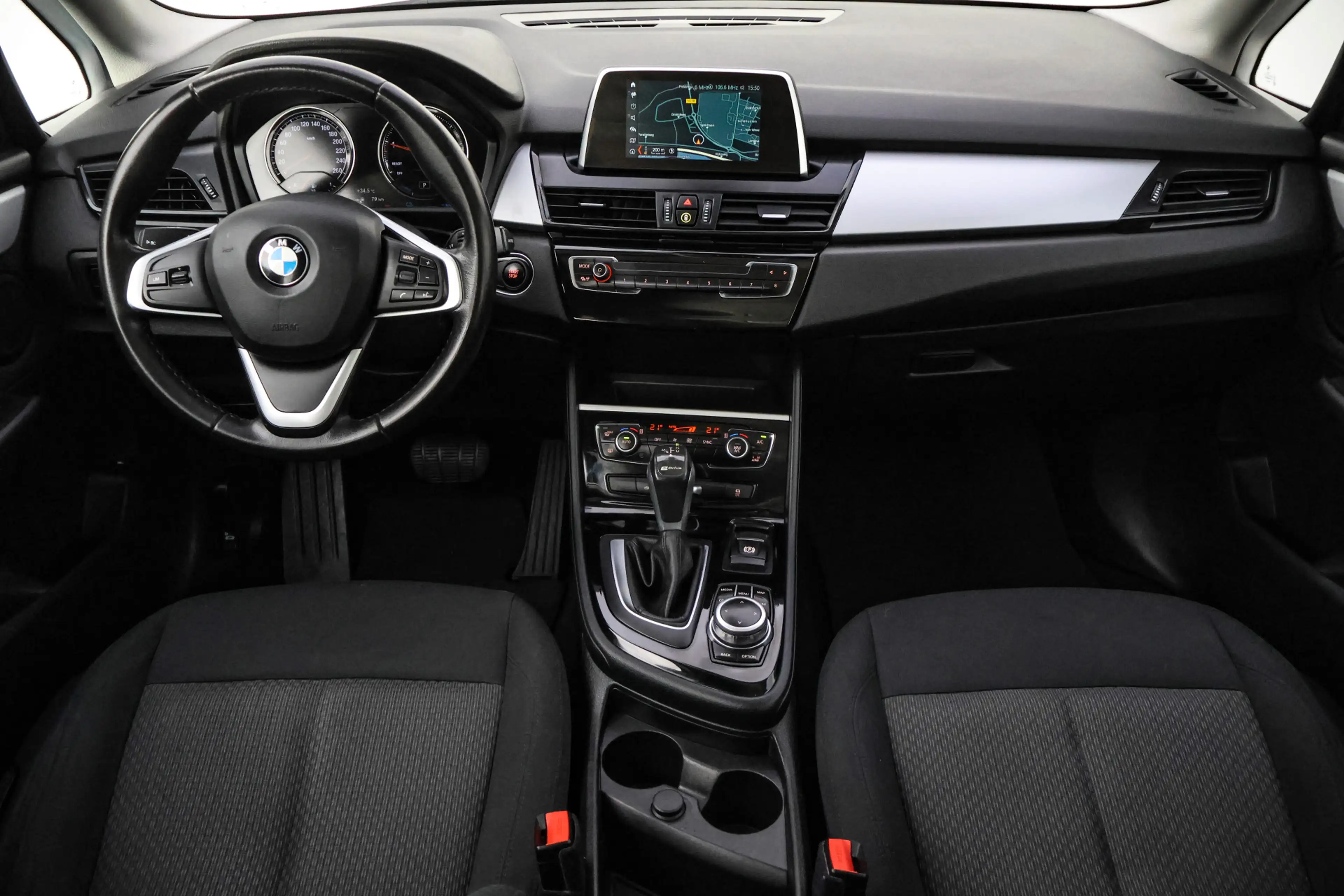 BMW 225 2-serie Active Tourer 225xe iPerformance Executive — photo 17