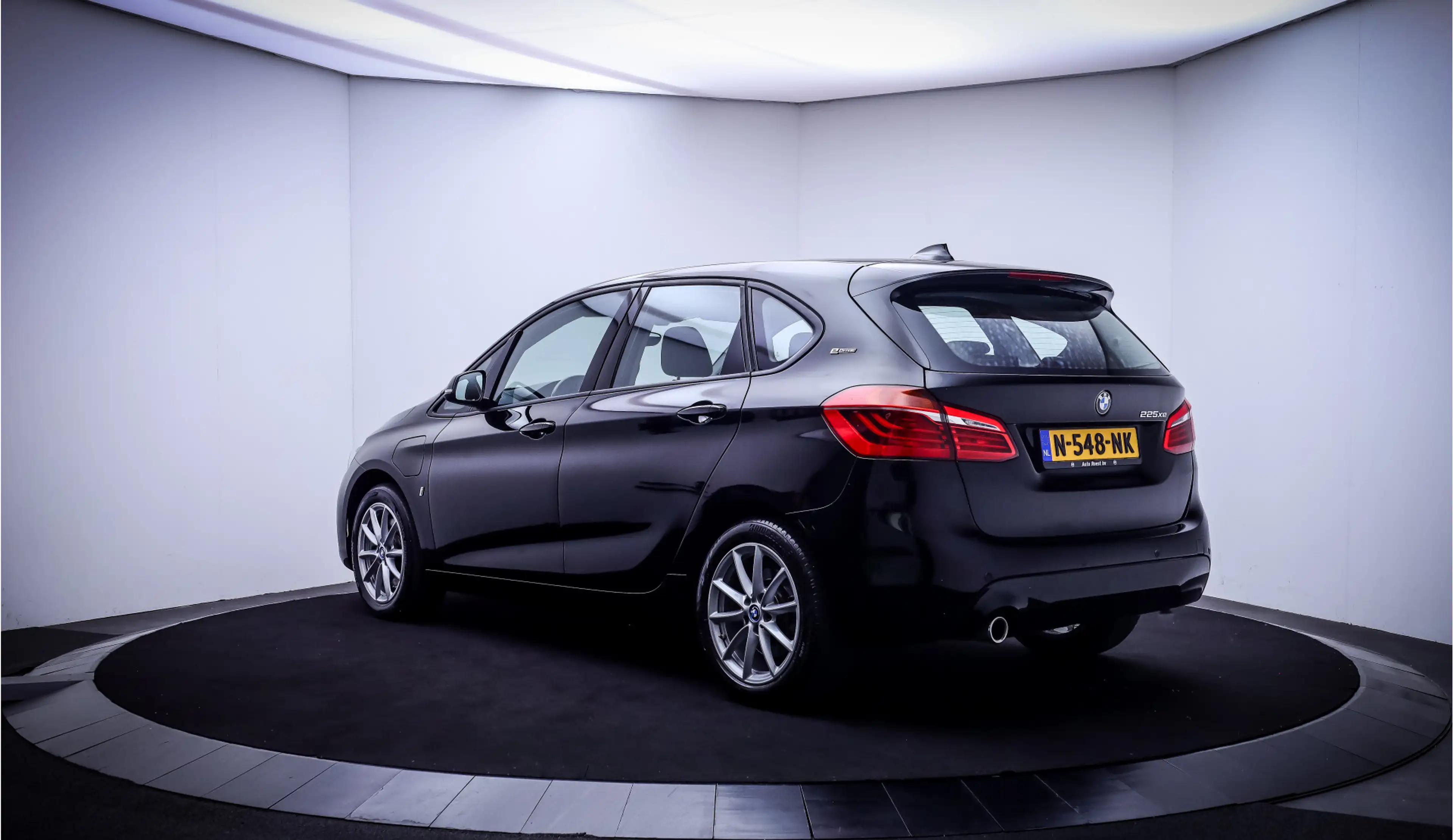 BMW 225 2-serie Active Tourer 225xe iPerformance Executive — photo 8