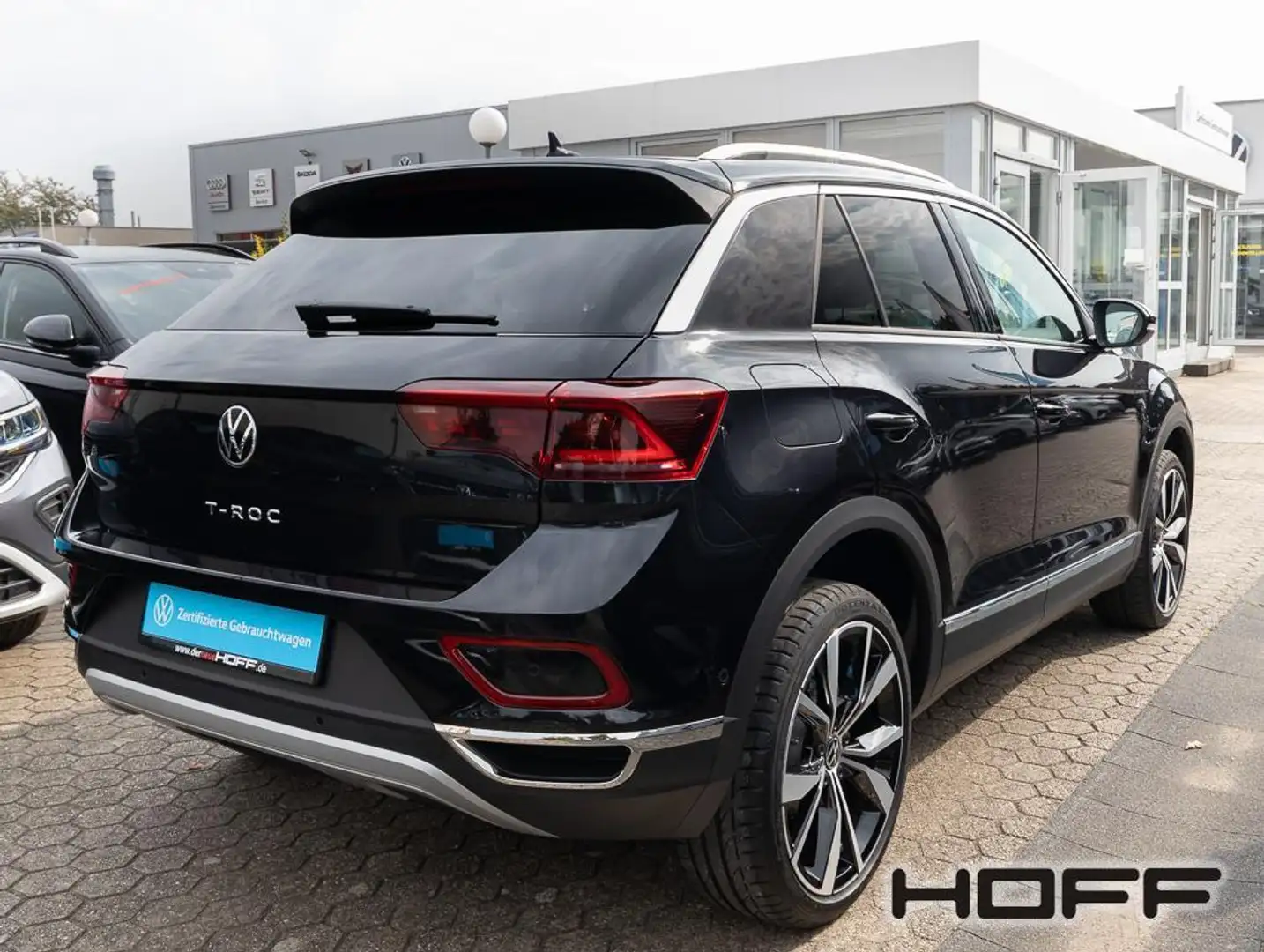 Volkswagen T-Roc 1.5 TSI DSG Style 5J.Garantie AHK Matrix el.Heckkl Schwarz - 2