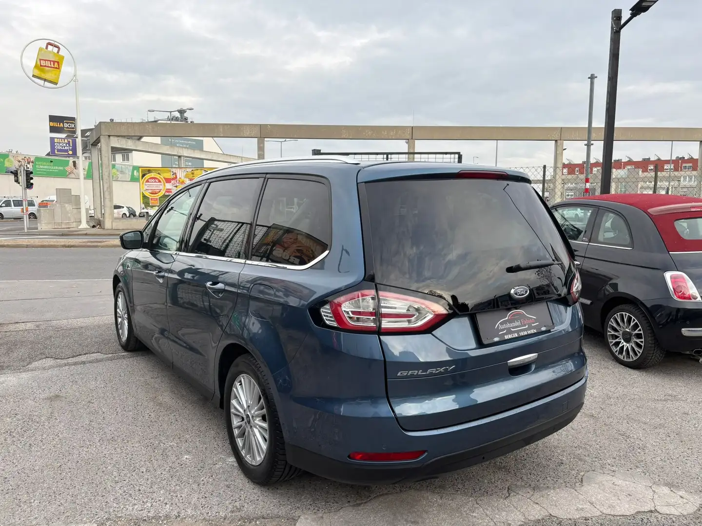 Ford Galaxy 2,0 SCR Titanium Autom. 150PS 7 Sitze viele Extras Blau - 2