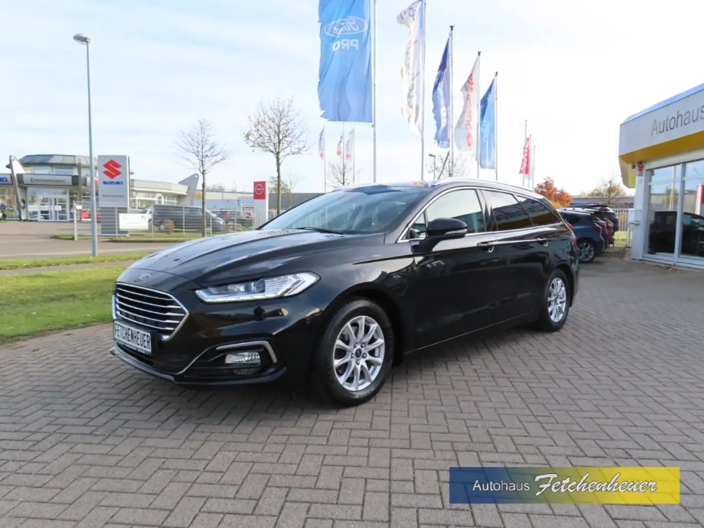 Ford Mondeo Turn. Titan. NAVI+LED+RFK+ACC+SHZ+ALU+AHK Schwarz - 2