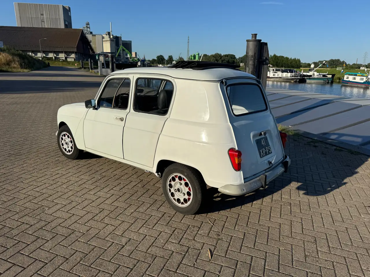 Renault R 4 GTL, foto 7