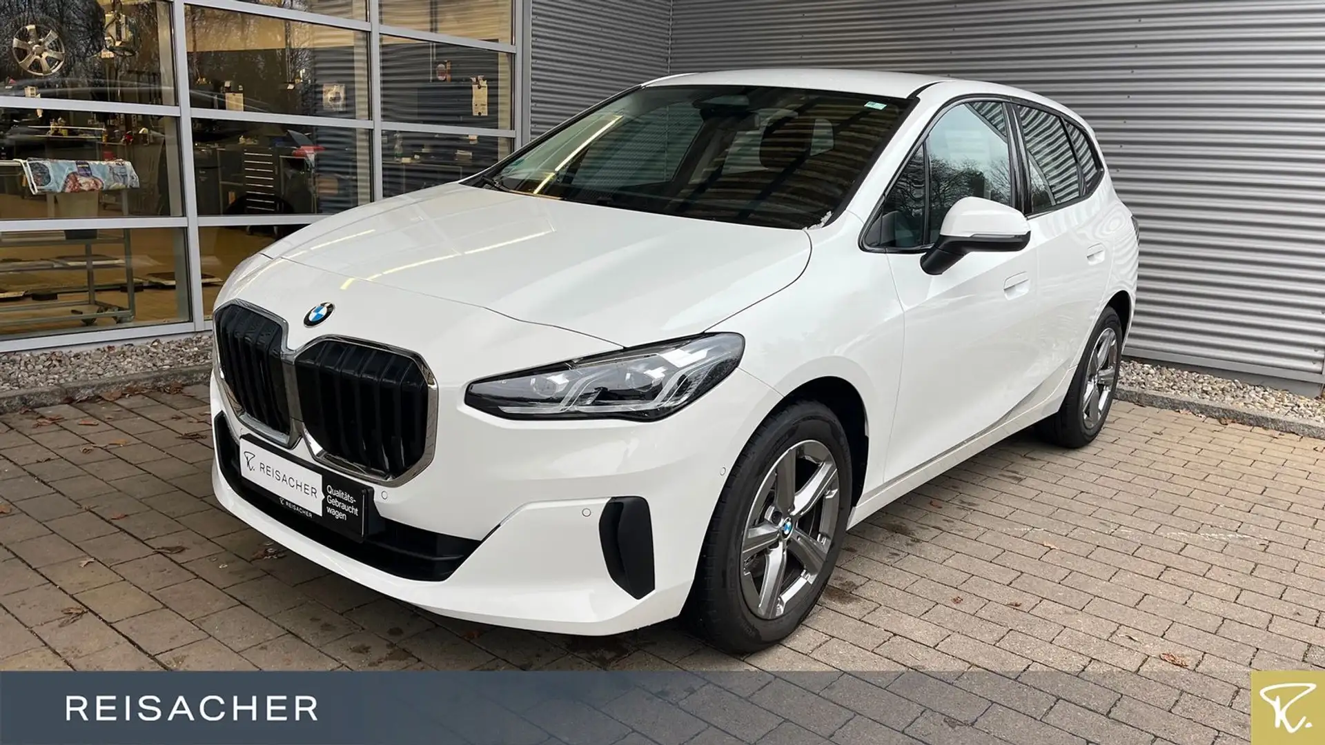 BMW 218 AHK TüKa PDC adLED Sitzhz 17" Weiß - 1