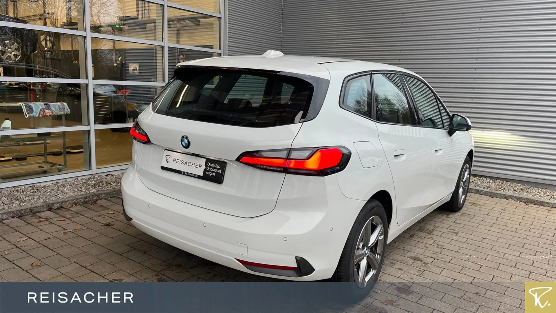 BMW 218 AHK TüKa PDC adLED Sitzhz 17" Weiß - 2