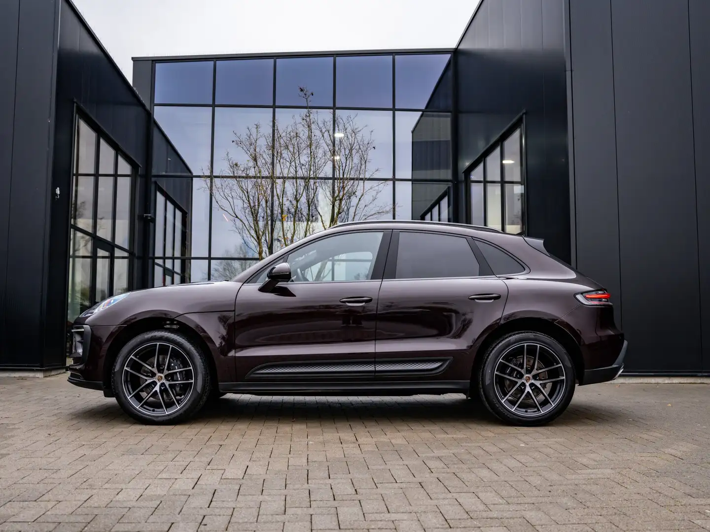 Porsche Macan 2.0 Turbo PDK - VAT - sportchrono - panorama Bruin - 2
