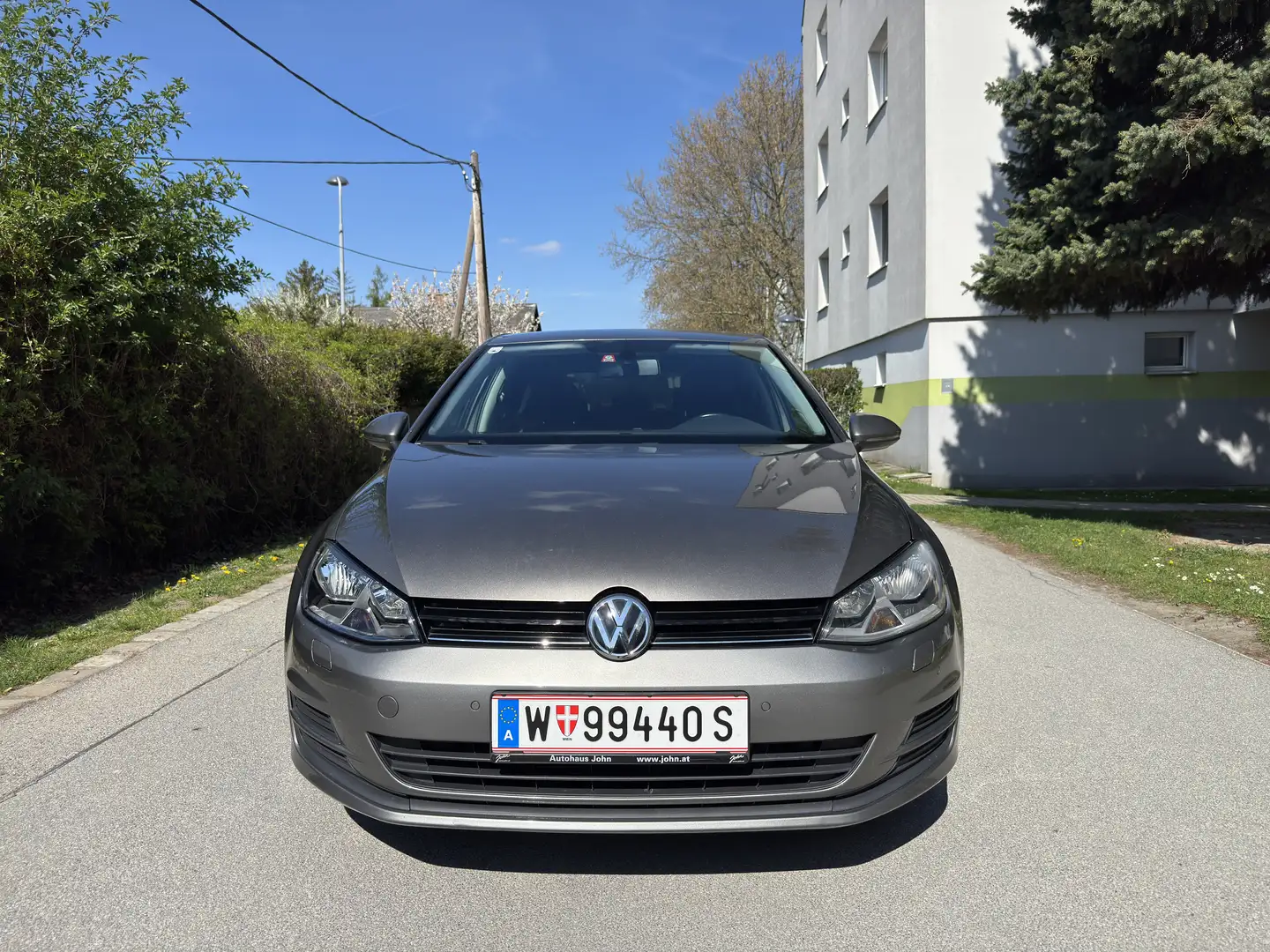 Volkswagen Golf 1.6 TDI BlueMotion Technology Comfortline - 1