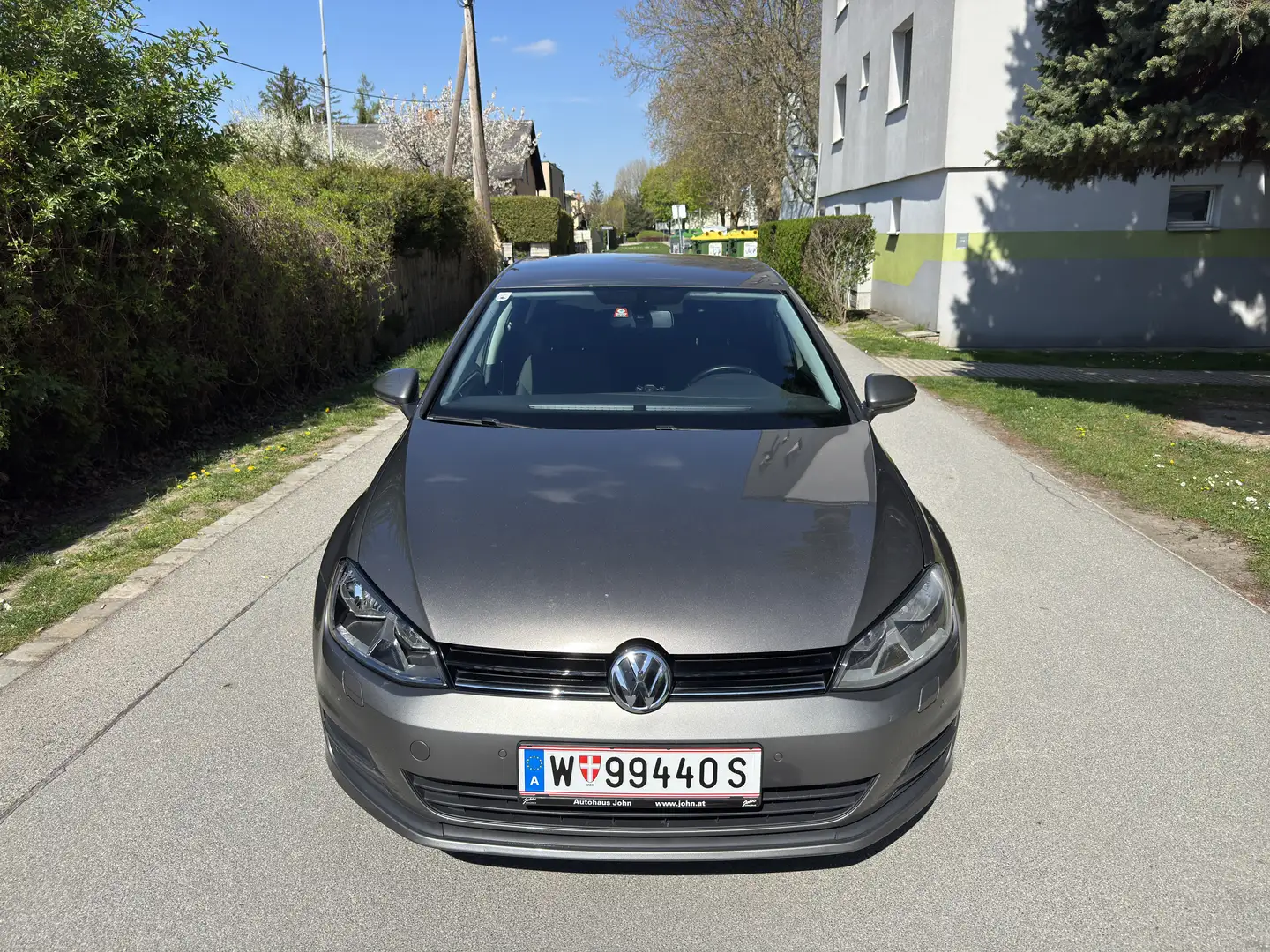 Volkswagen Golf 1.6 TDI BlueMotion Technology Comfortline - 2